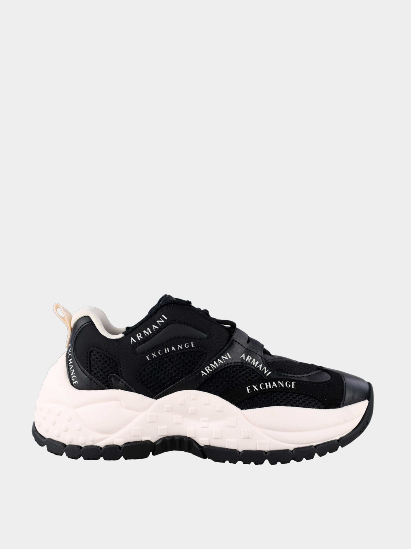 Кроссовки Armani Exchange модель XDX120-XV739-00002 Фото