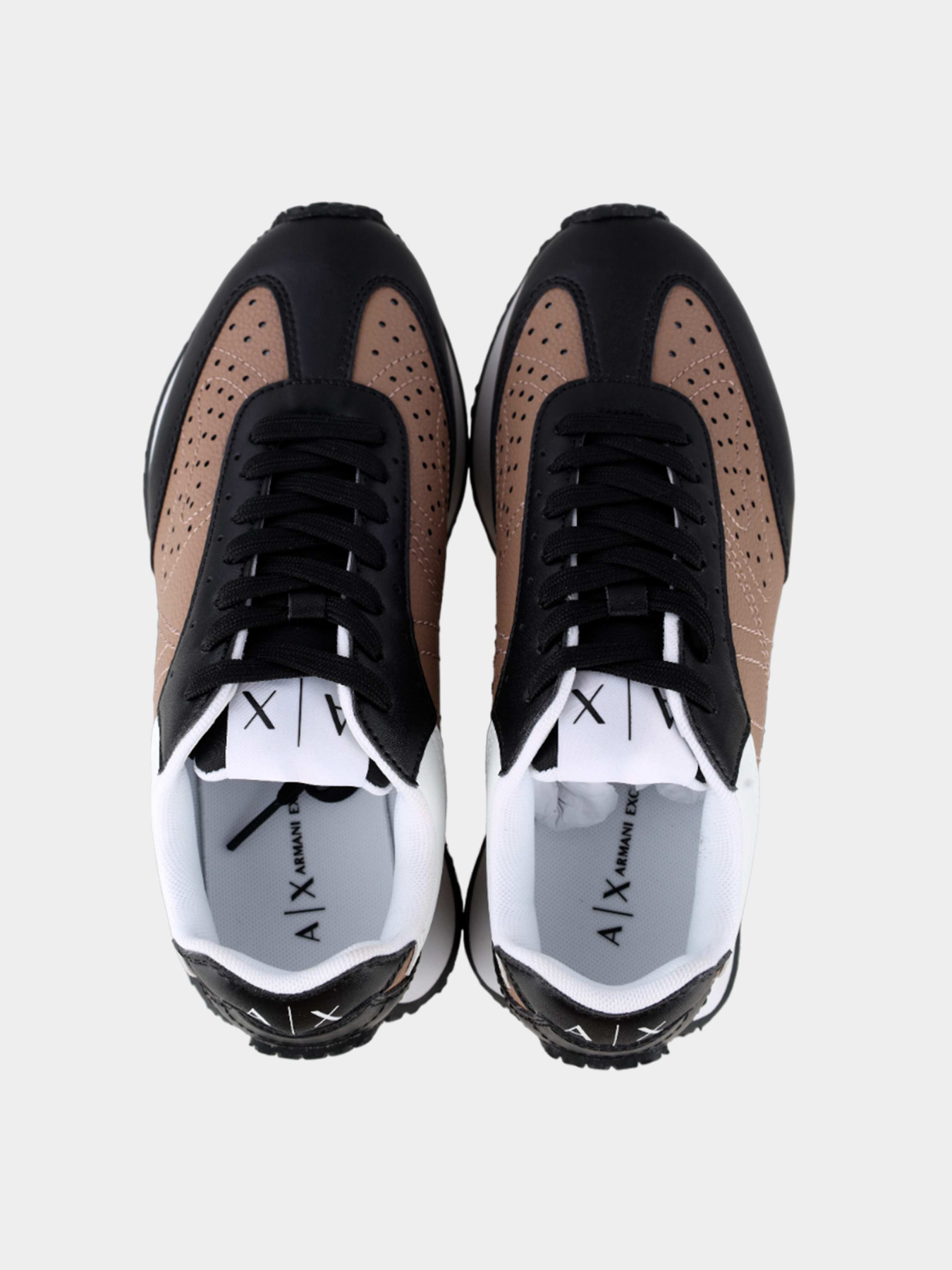 Кроссовки Armani Exchange модель XDX121-XV735-S938 Фото