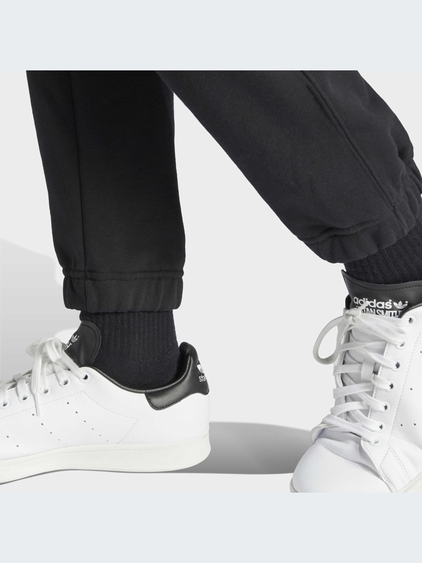 Джоггеры Adidas модель HZ0698 Фото