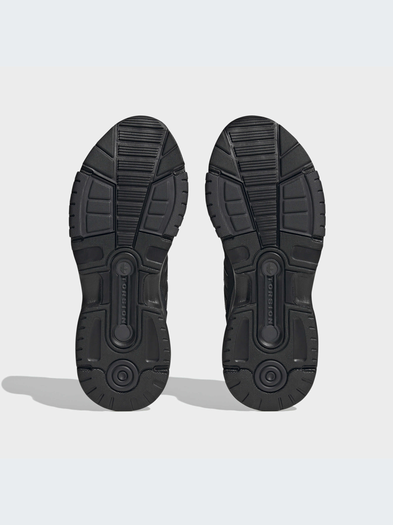 Кроссовки Adidas Retropy модель HP2200 Фото