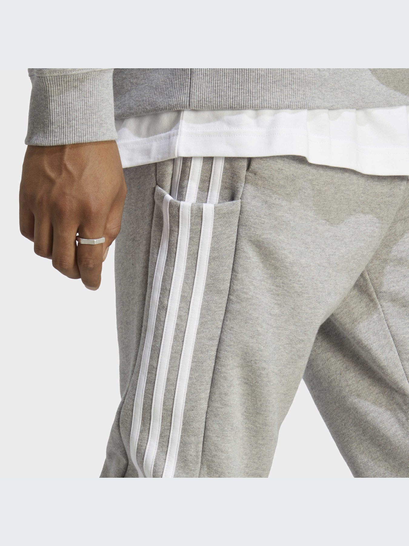 Джоггеры Adidas модель IC9407 Фото