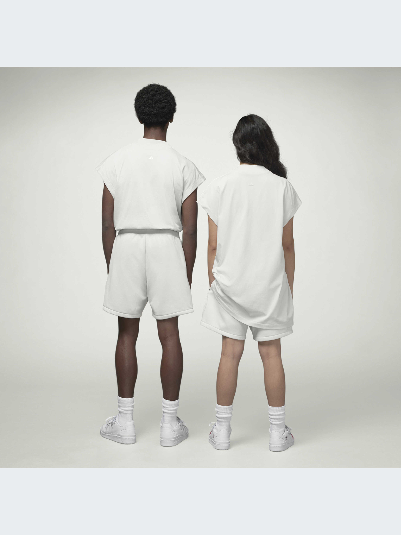 Спортивна майка Adidas модель IA3443 Фото