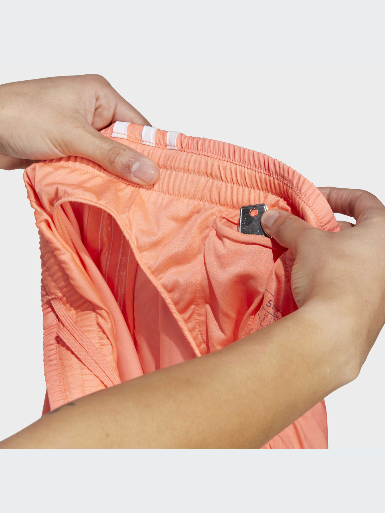 Шорти спортивні Adidas Response модель HY5430 Фото