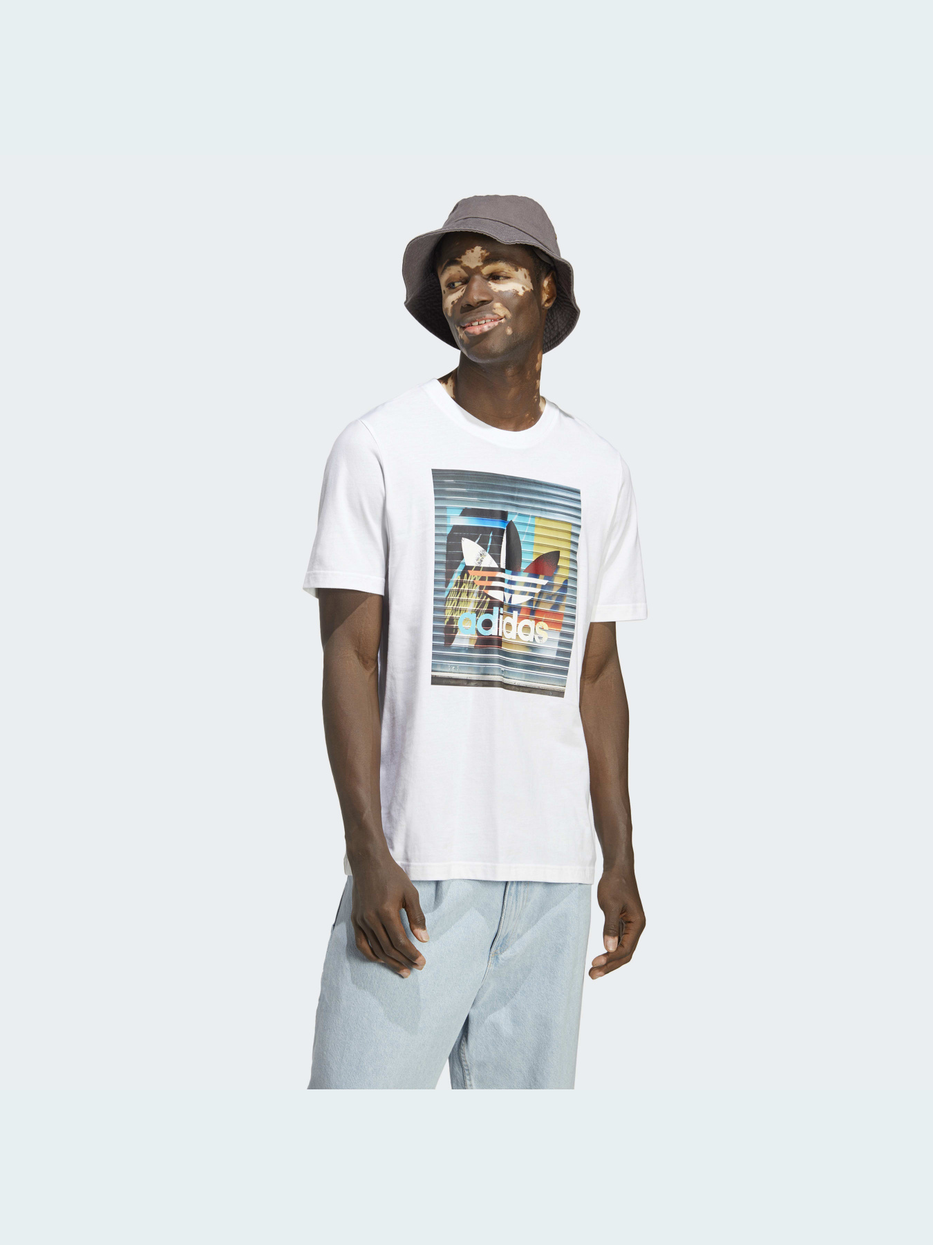 Футболка Adidas Graphics модель IB1404 Фото