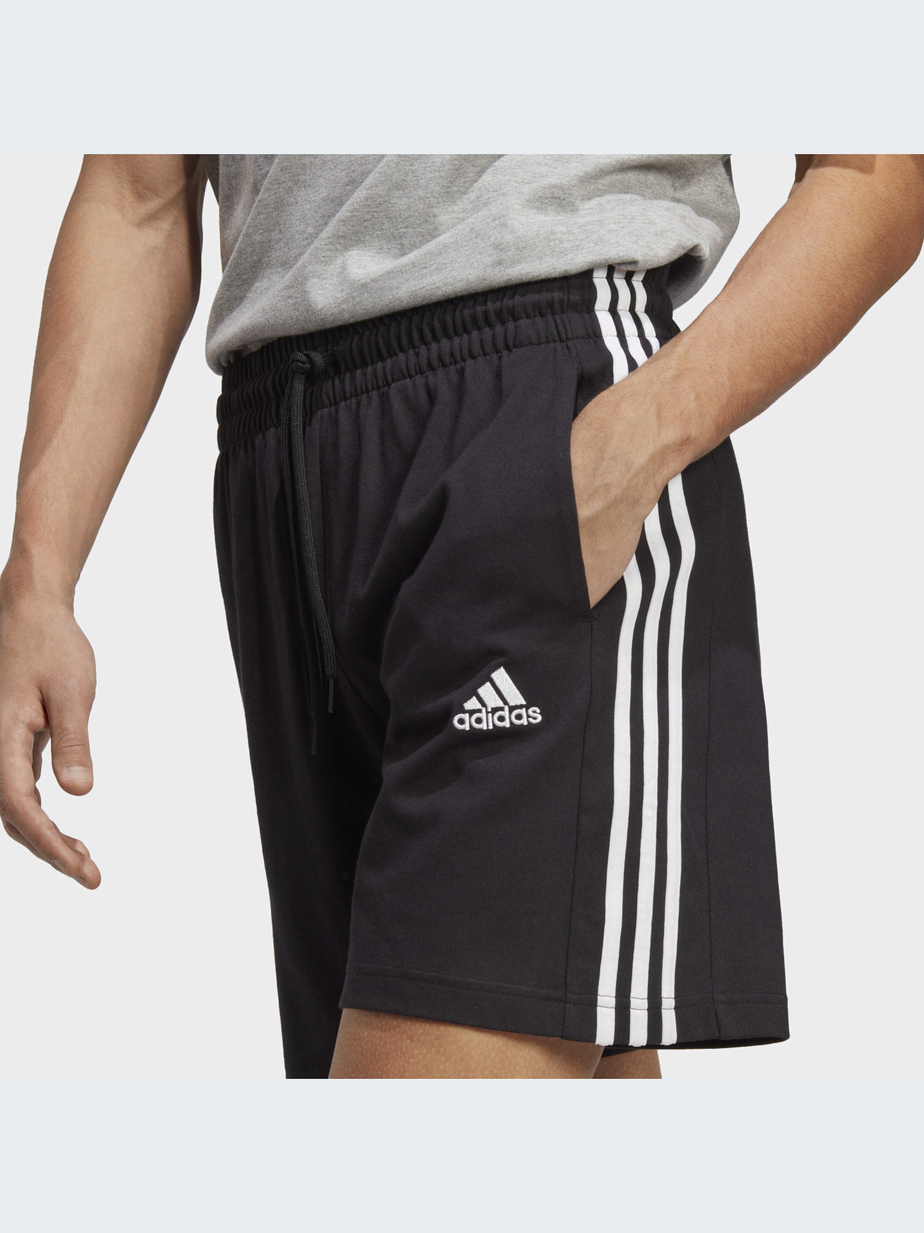 Повсякденні шорти Adidas модель IC9378 Фото