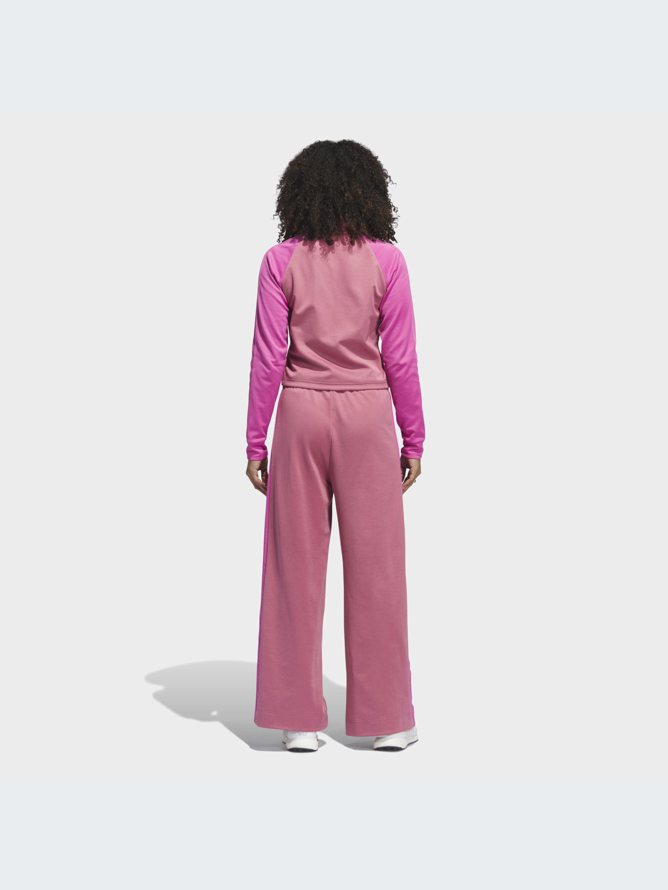 Спортивный костюм Adidas модель IC0392 Фото