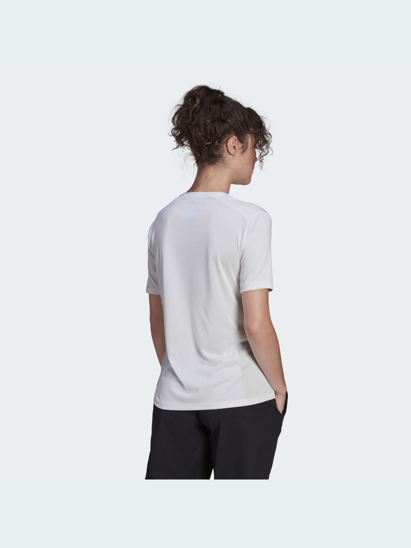 Спортивная футболка Adidas модель H53387 Спортивная футболка Adidas модель H53387 Фото