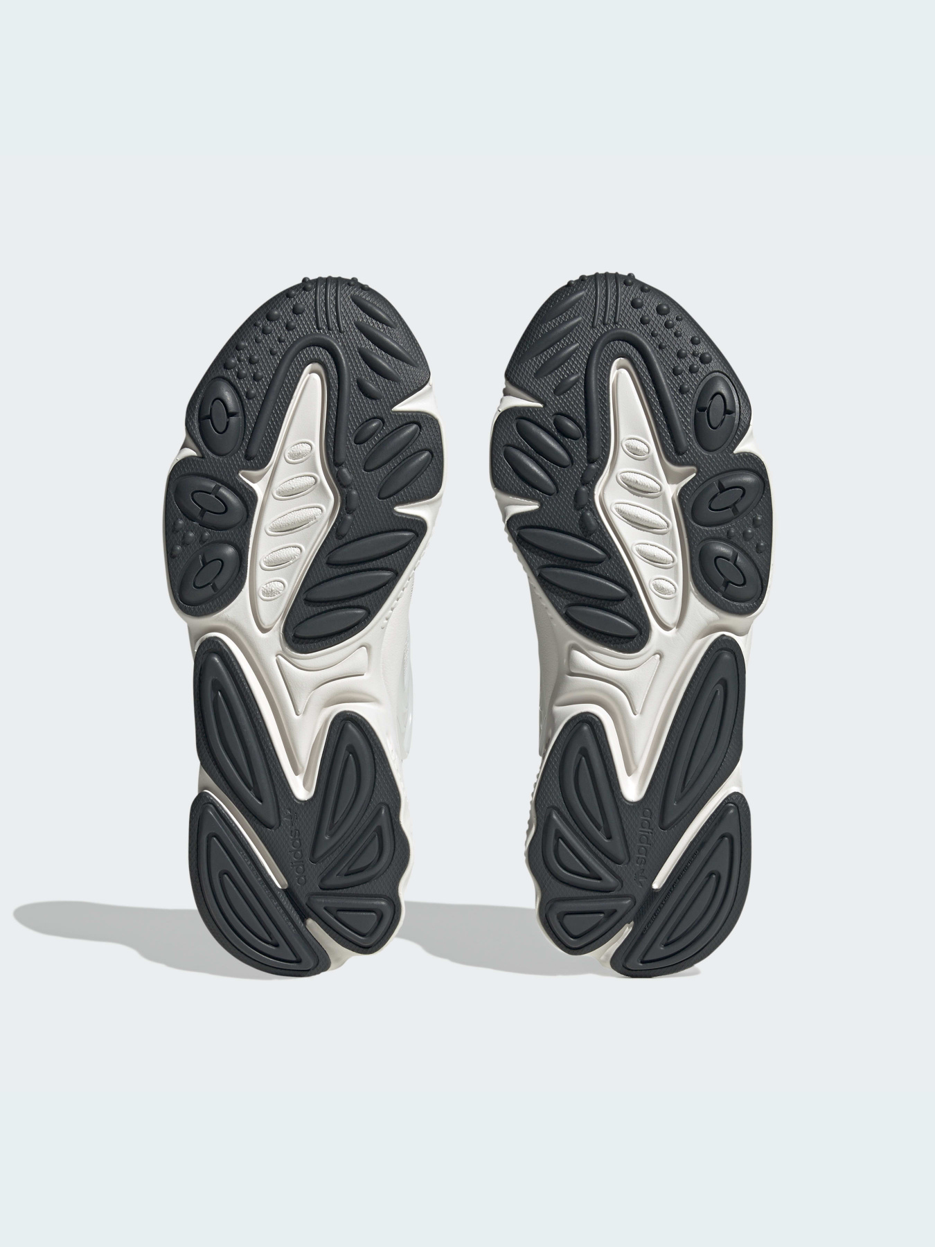 Кроссовки Adidas Ozweego модель GZ9405 Фото