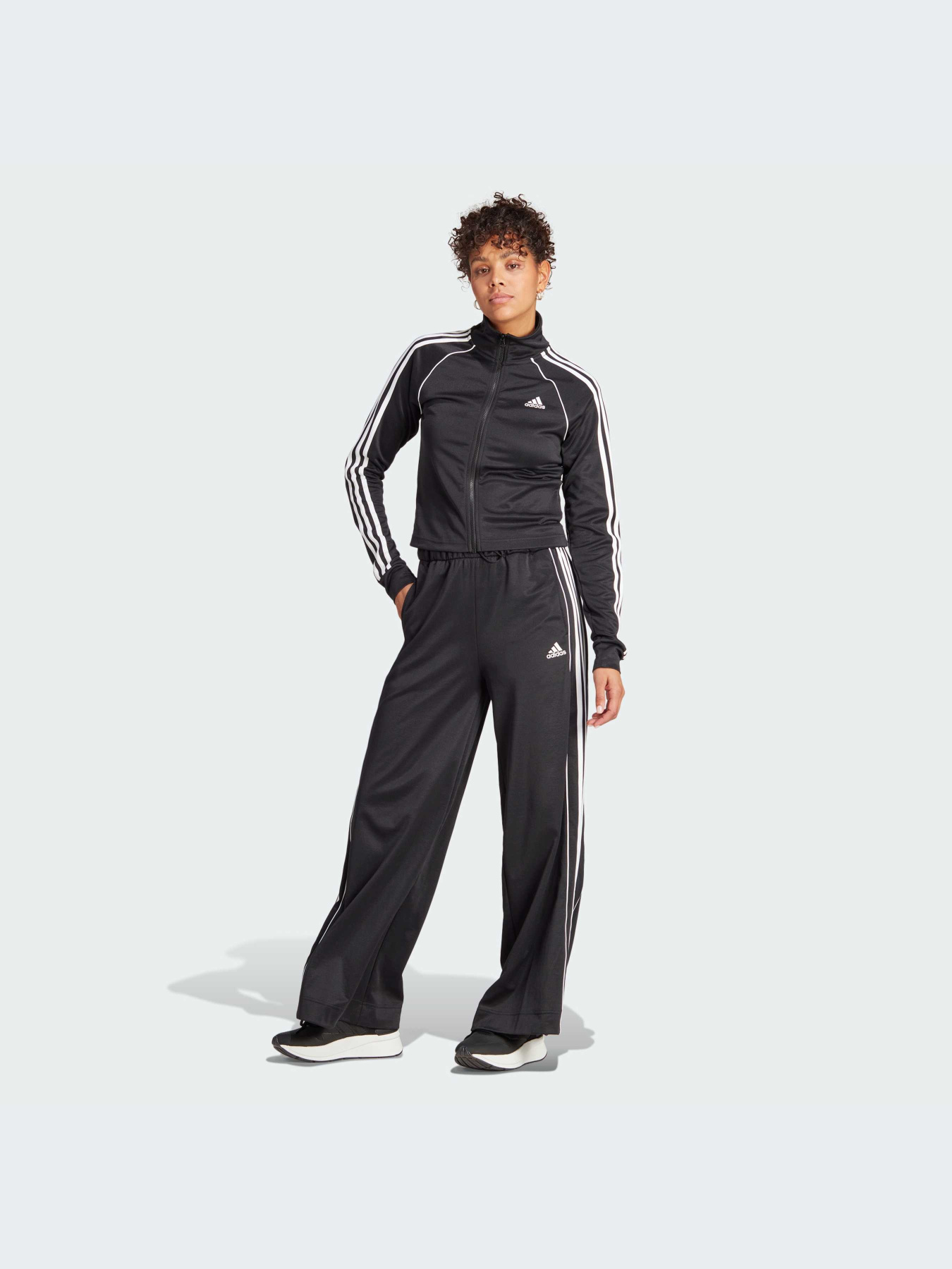 Спортивный костюм Adidas модель IA3147 Фото