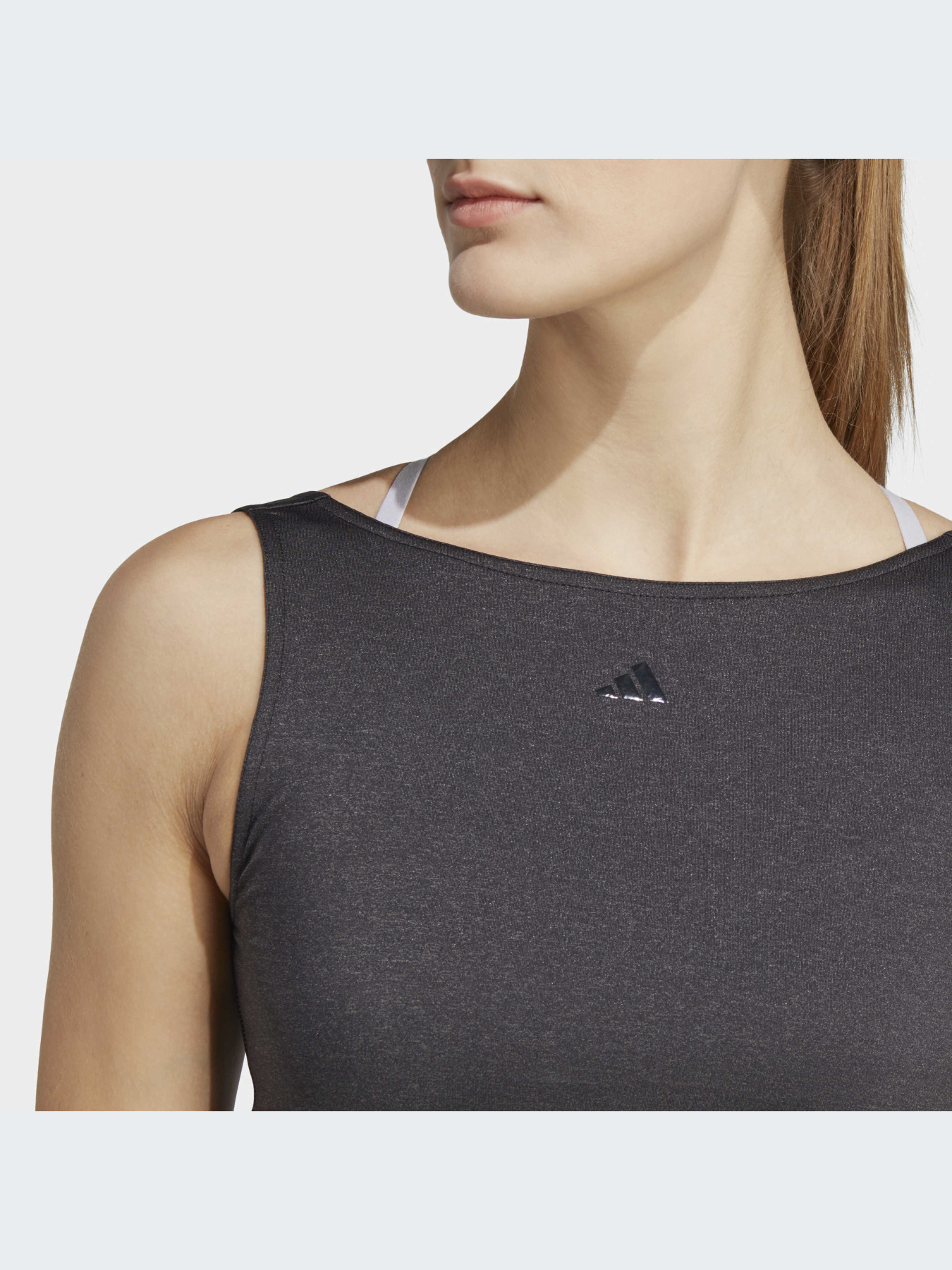 Топ спортивный Adidas модель HS8120 Фото