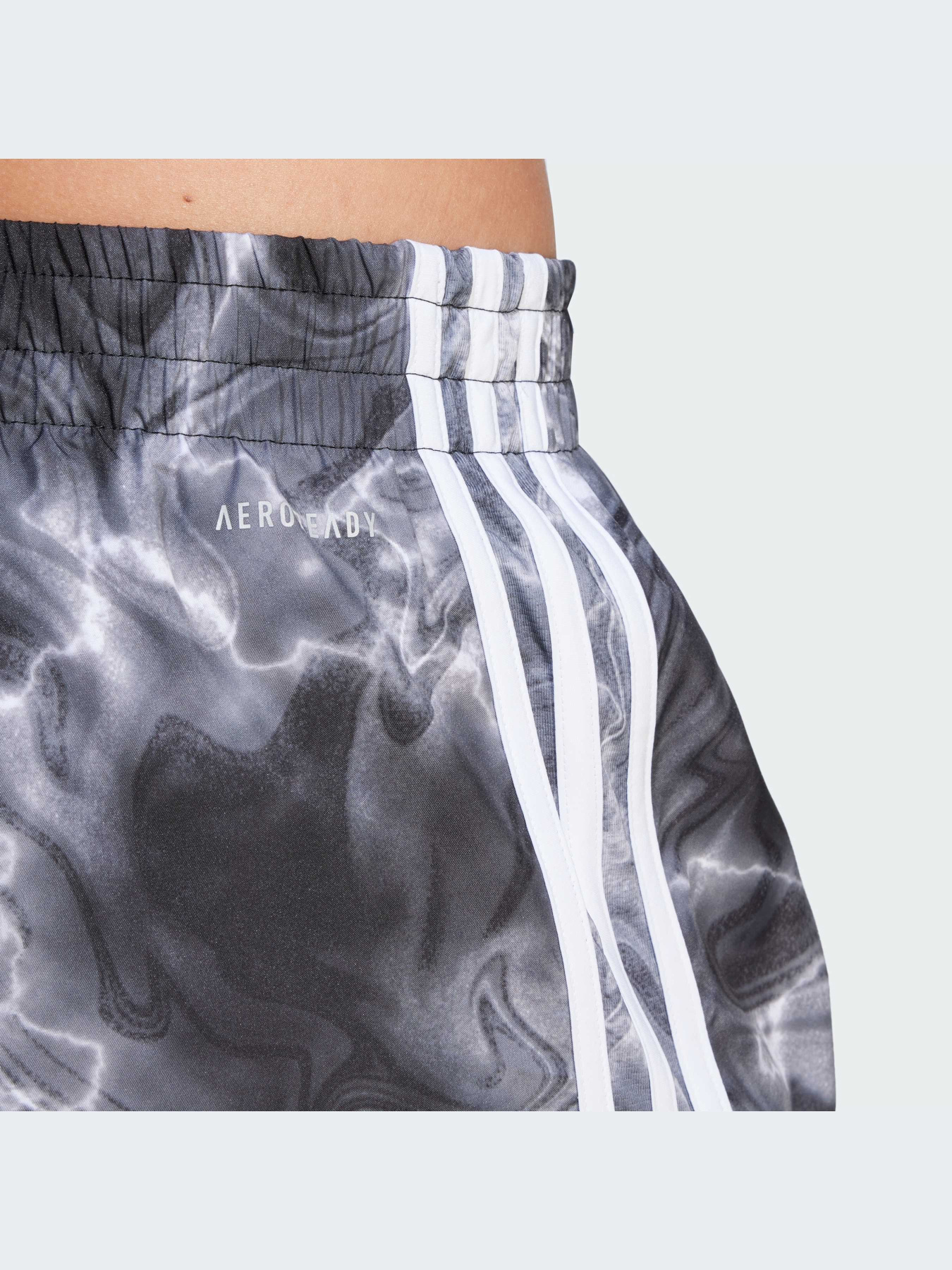 Спортивні шорти Adidas модель IL1665 Фото