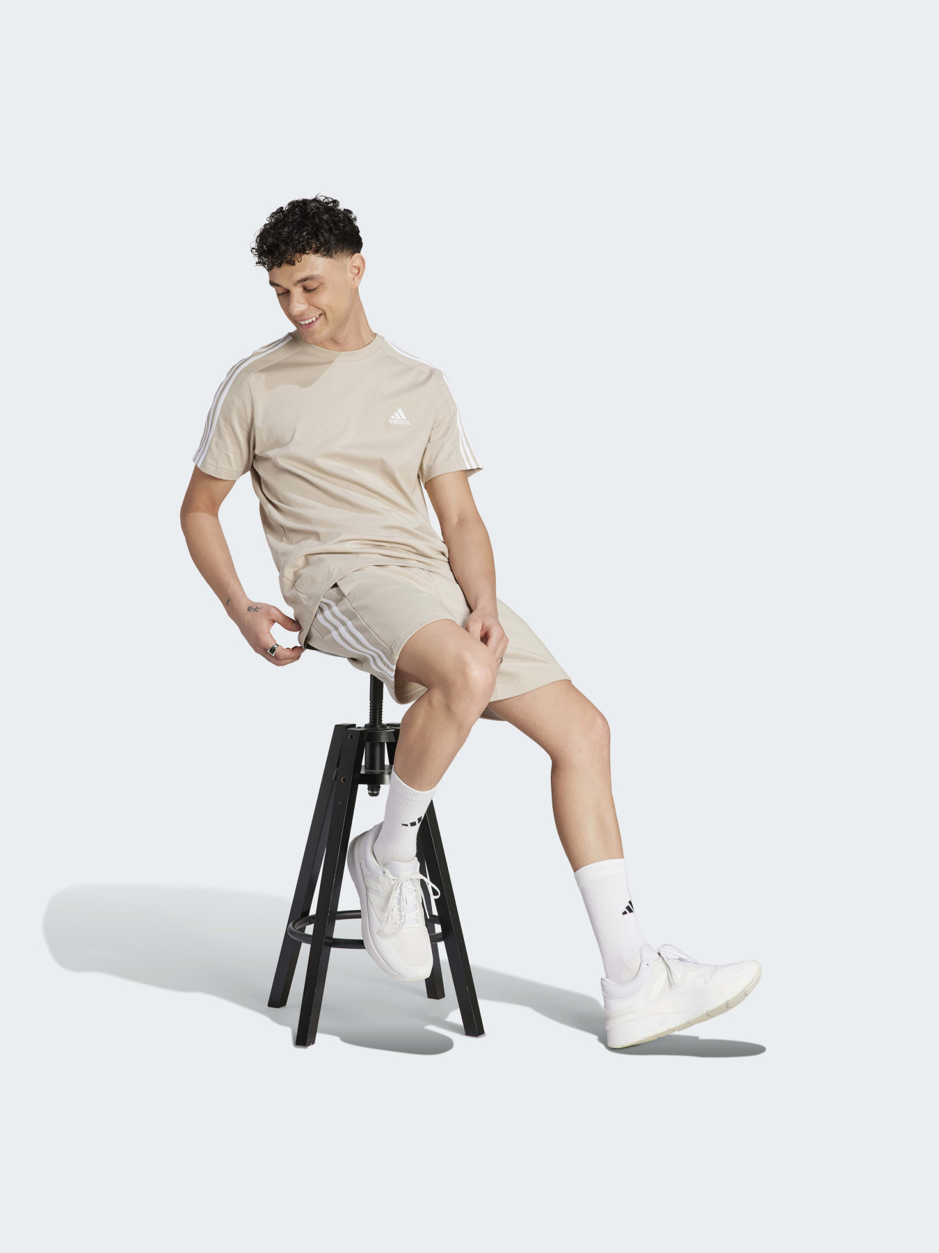 Шорты Adidas модель IJ8691 Фото