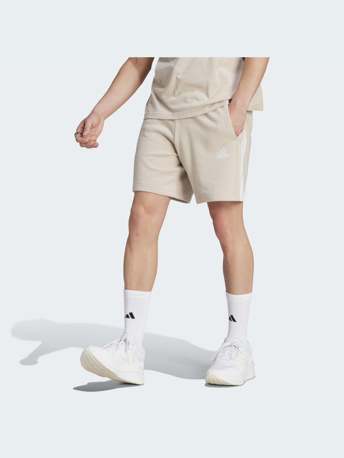 Шорты Adidas модель IJ8691 Фото