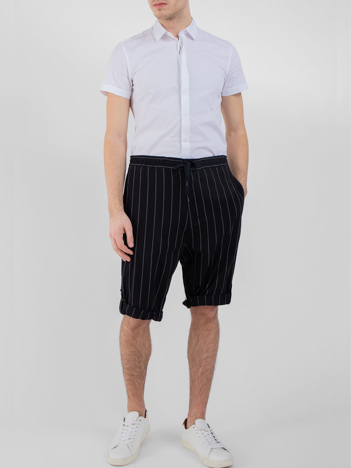 Шорты Antony Morato модель SH00121FA8501439000 Фото