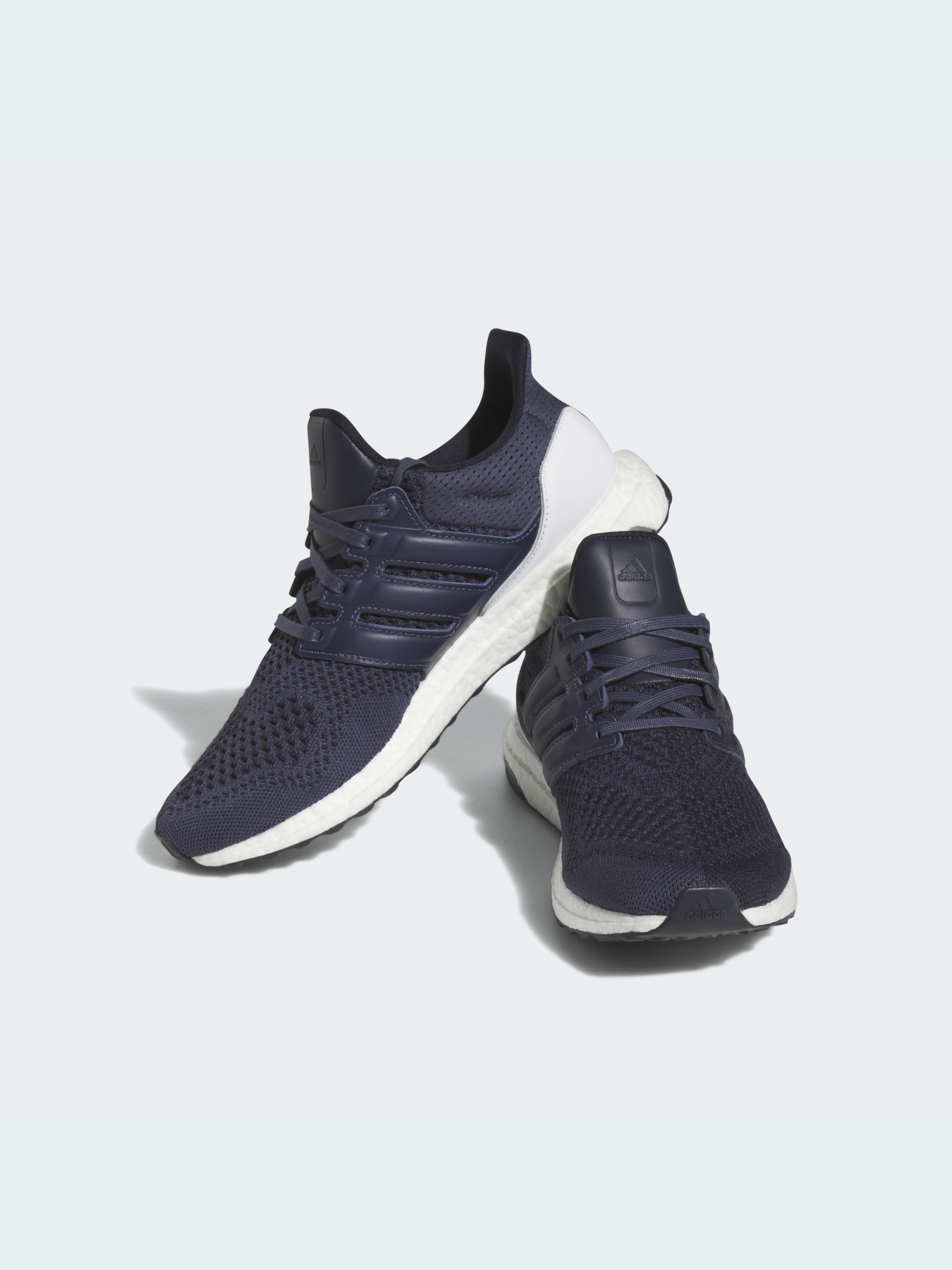 Кроссовки для бега Adidas Ultraboost модель HQ2200 Кроссовки для бега Adidas Ultraboost модель HQ2200 Фото