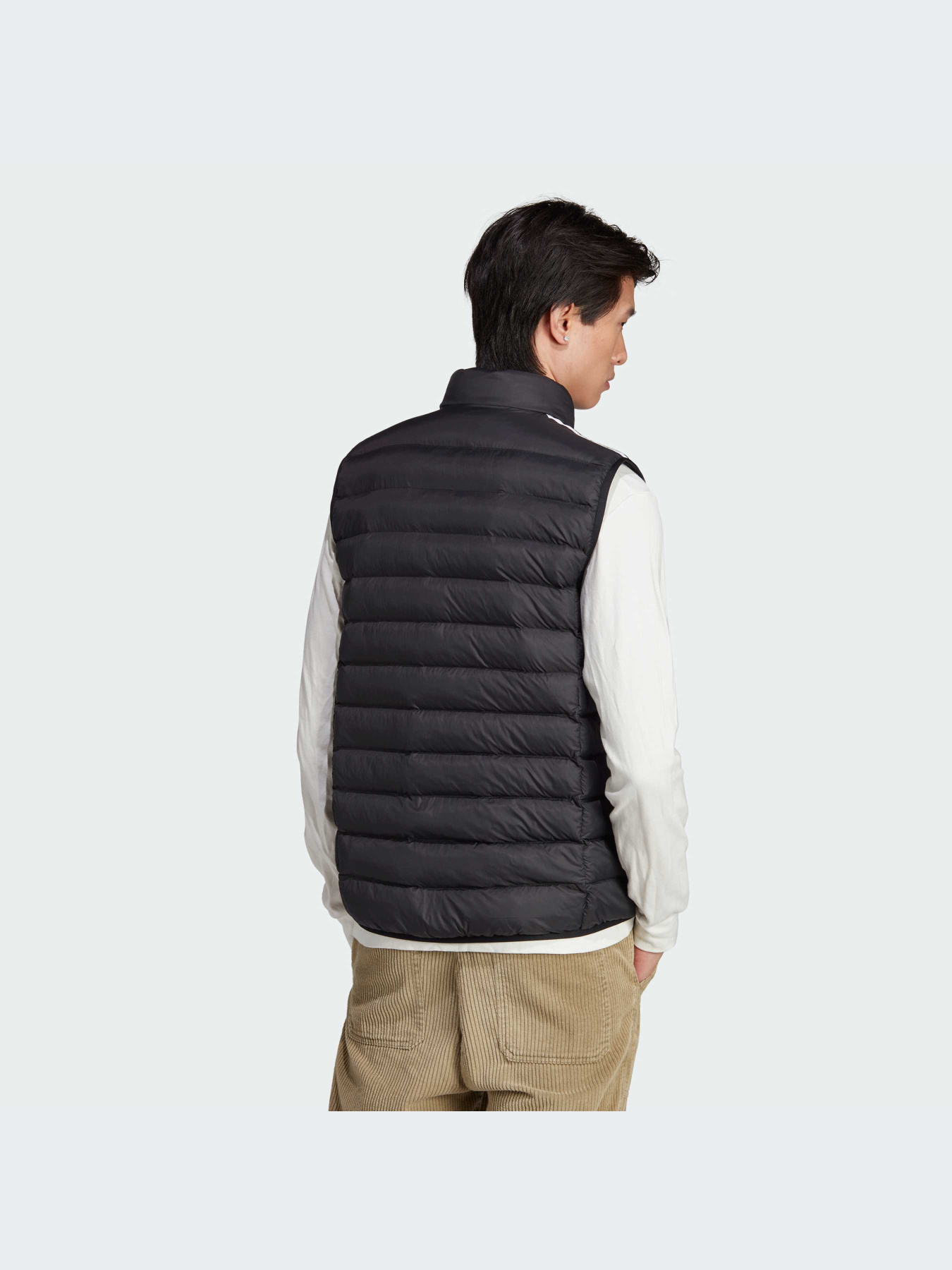 Утепленный жилет Adidas модель HZ0686 Утепленный жилет Adidas модель HZ0686 Фото