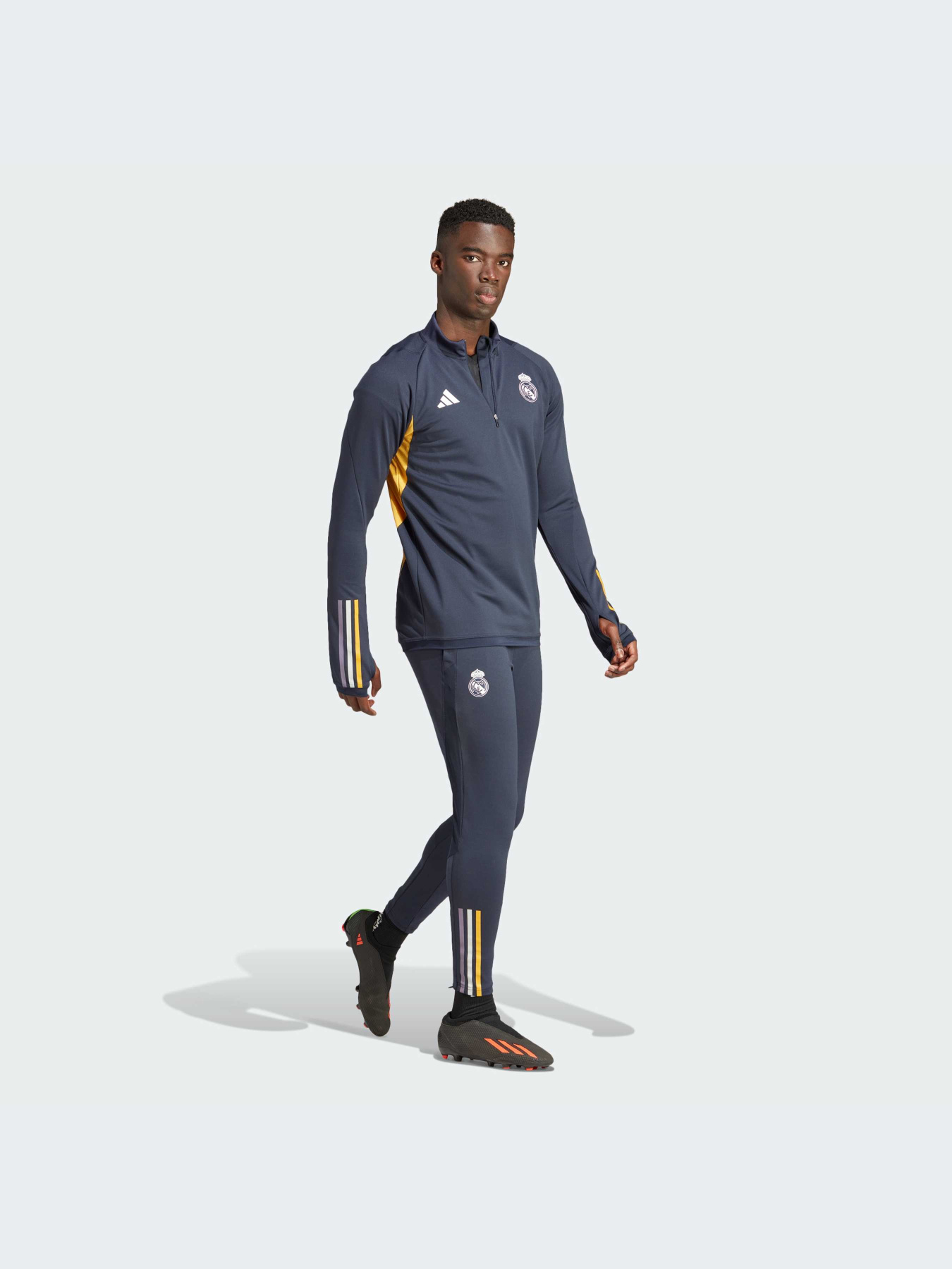 Штаны спортивные Adidas модель IB0876 Фото