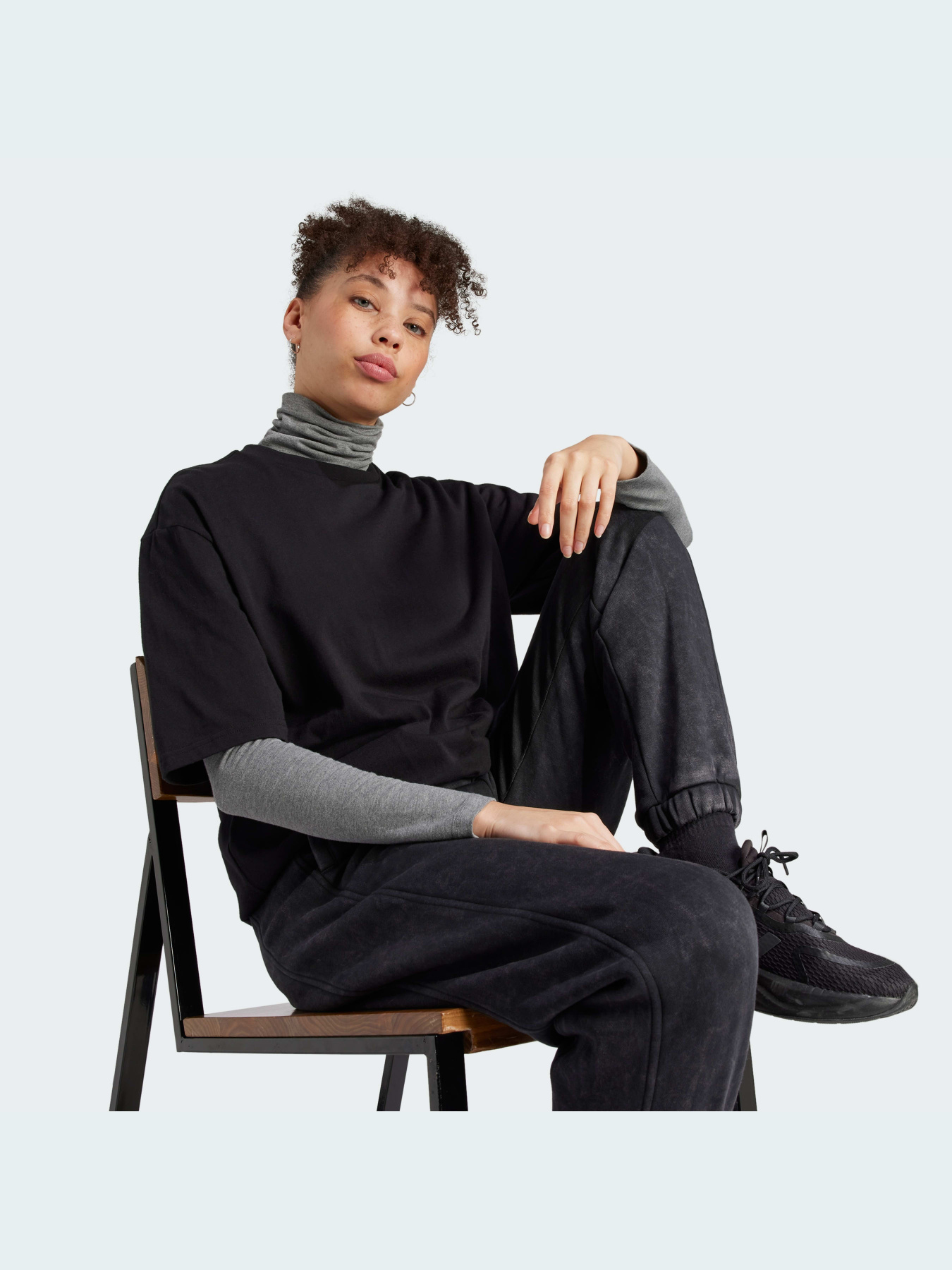 Джоггеры Adidas модель HZ2987 Фото