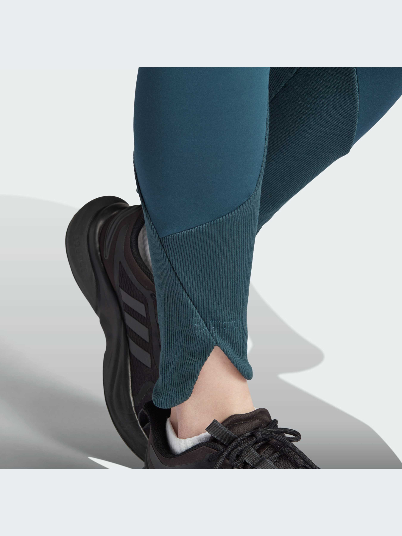 Легінси Adidas ZNE модель IM4941 Фото