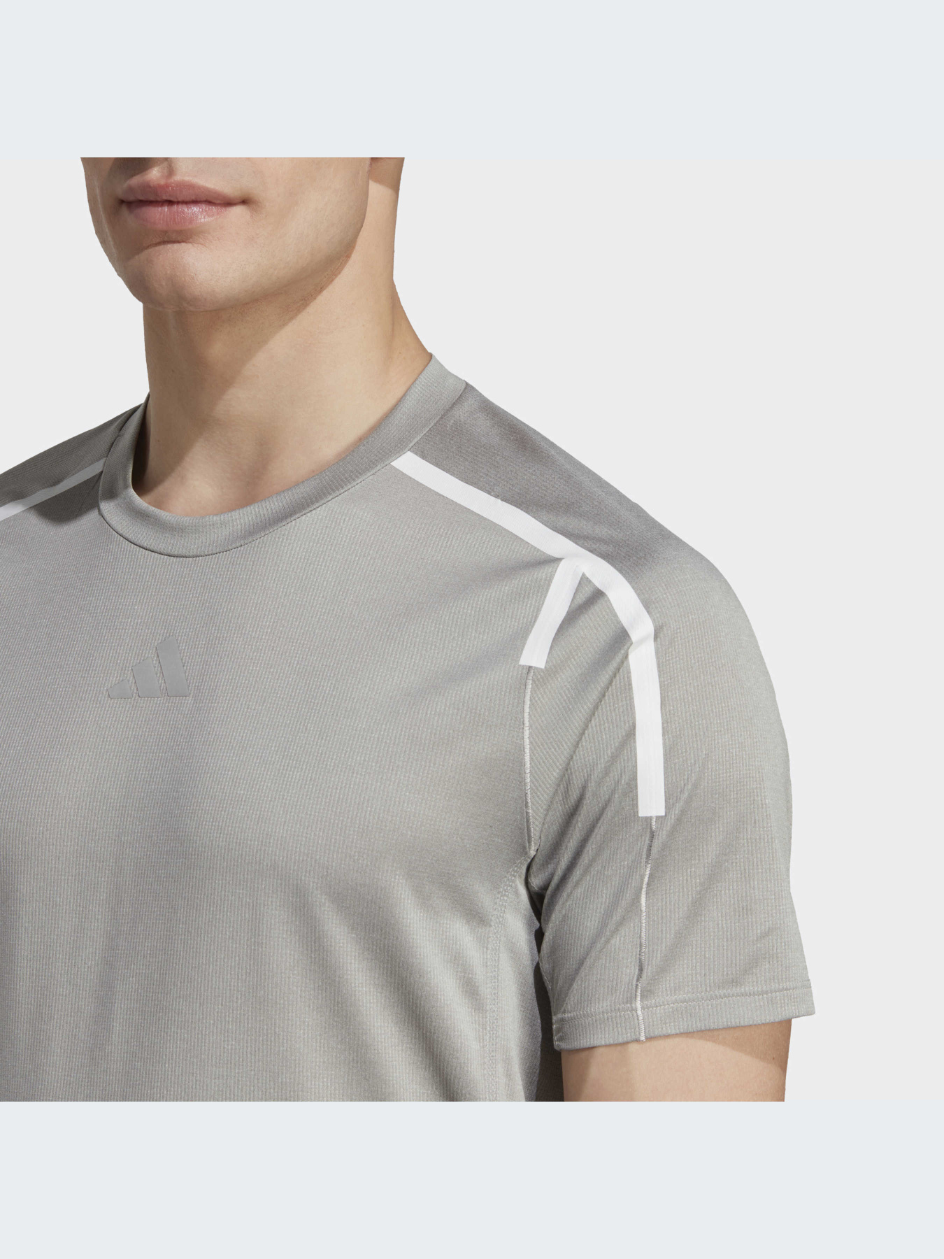 Спортивная футболка Adidas модель HS7508 Фото