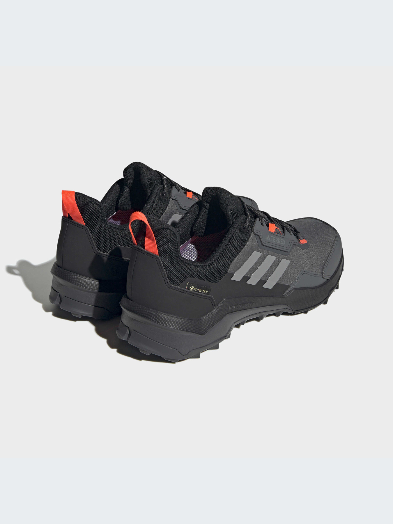 Кроссовки аутдор Adidas Terrex модель HP7396 Фото