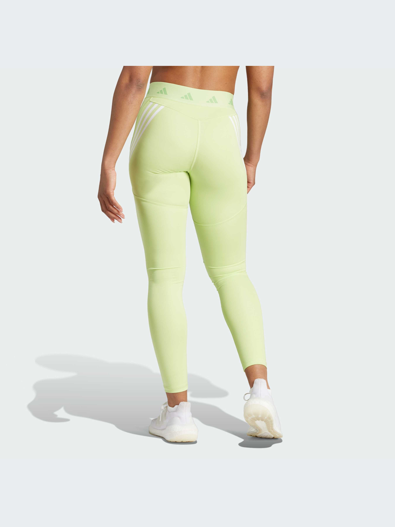 Спортивные леггинсы Adidas модель HY4148 Фото