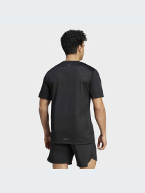 Спортивная футболка Adidas Graphics модель IB3473 Спортивная футболка Adidas Graphics модель IB3473 Фото