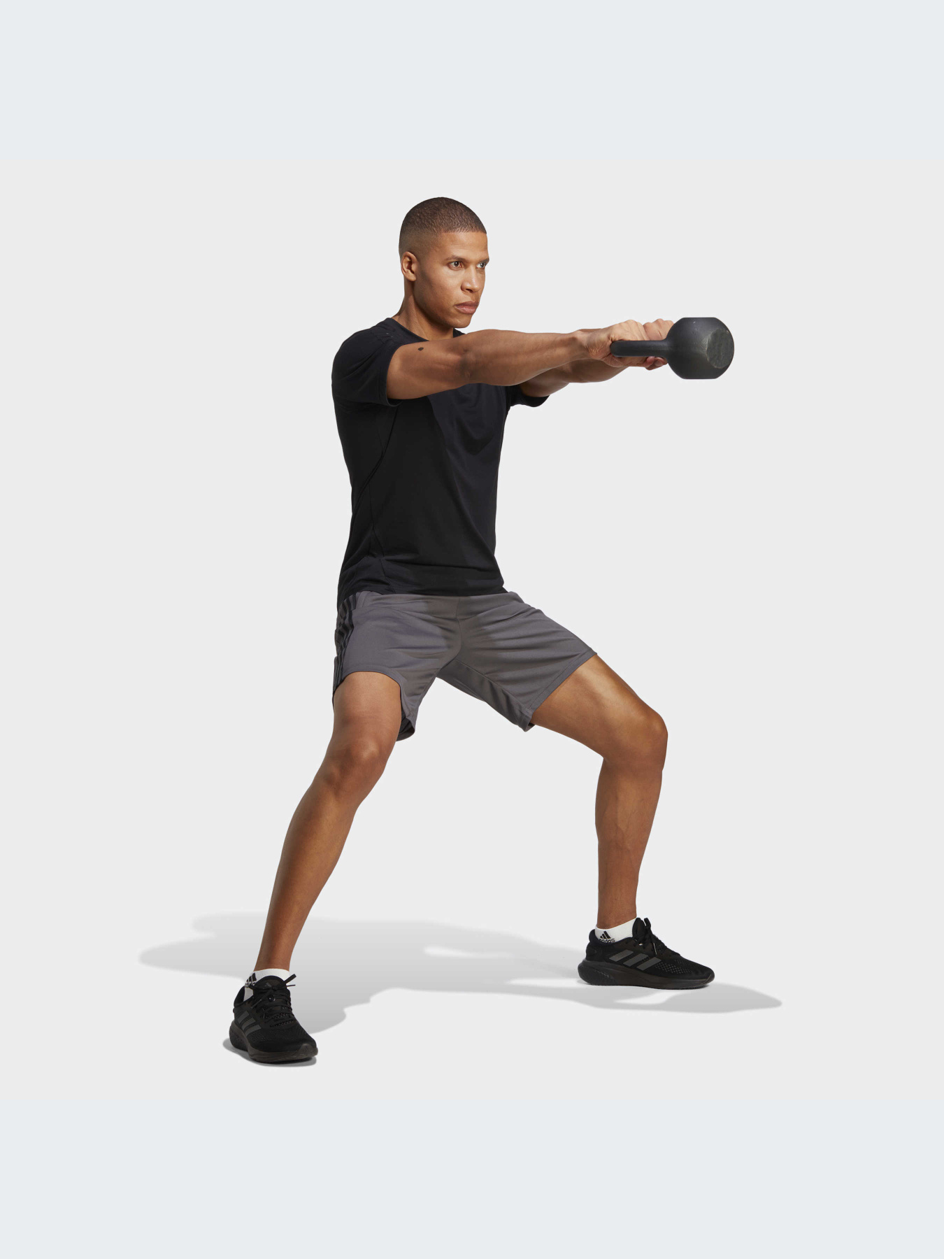 Шорты спортивные Adidas модель IB8245 Фото