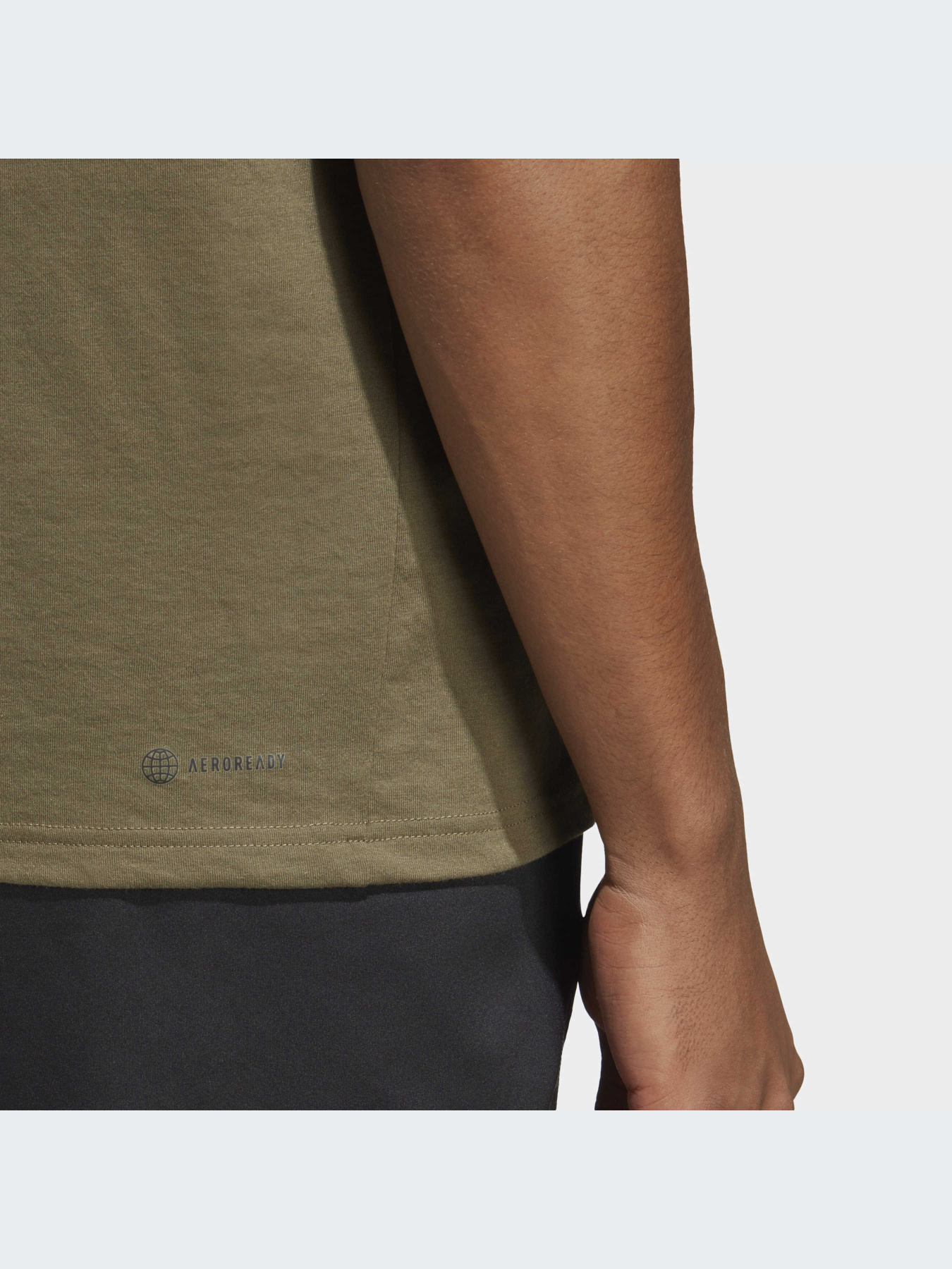 Футболка спортивная Adidas модель IC1217 Фото