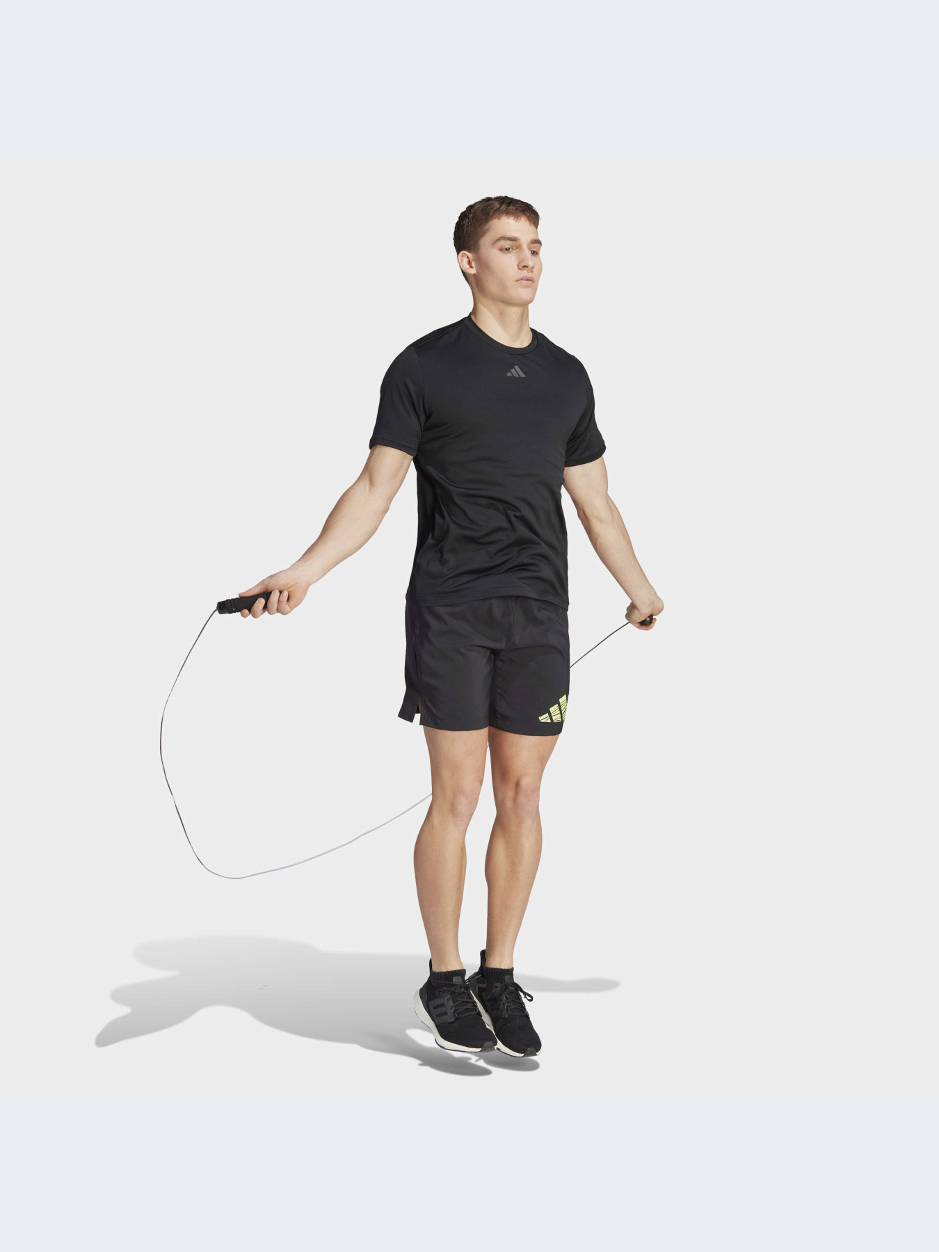 Шорты спортивные Adidas модель IM1103 Фото