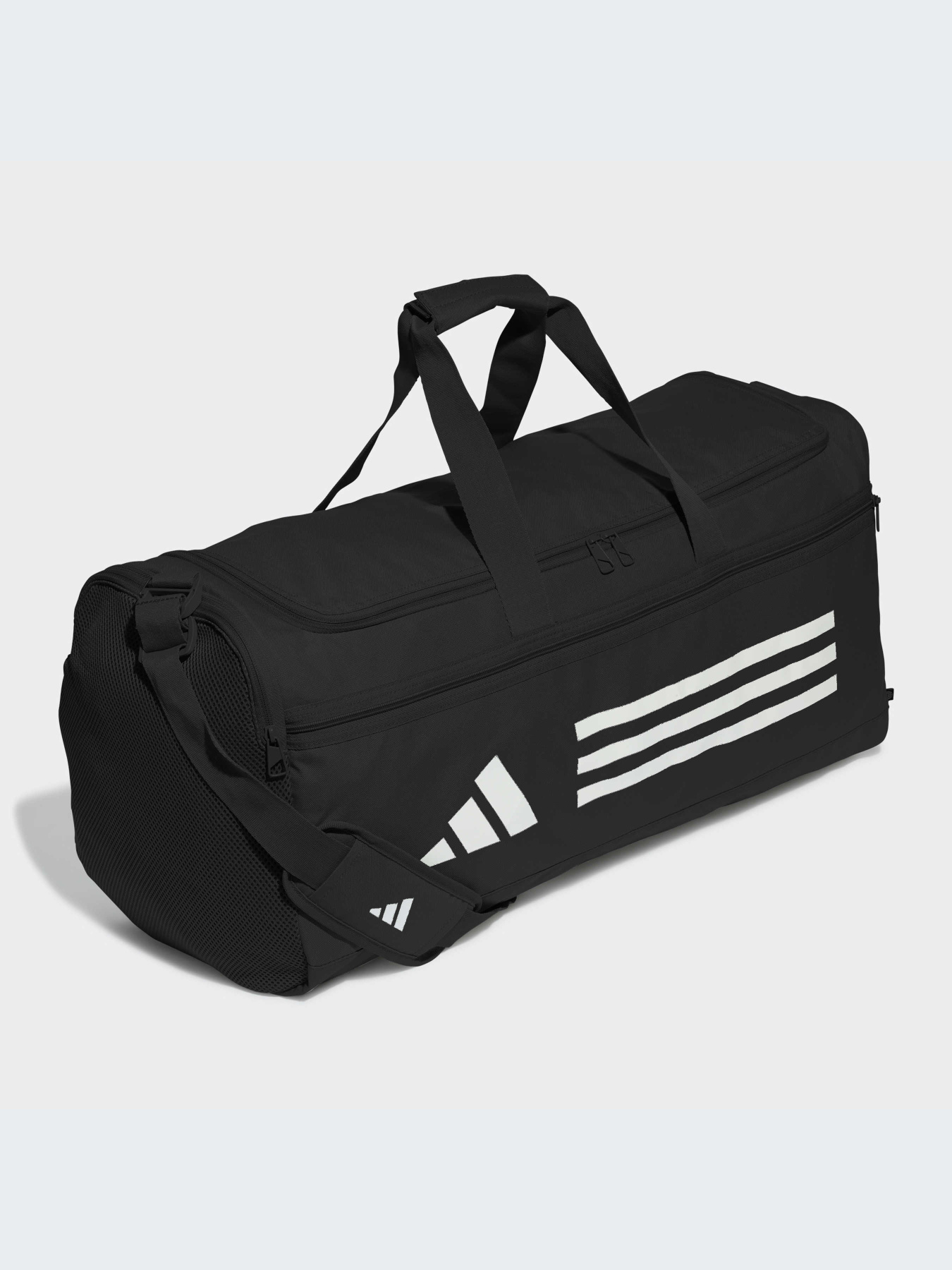 Дорожная сумка Adidas модель HT4747 Дорожная сумка Adidas модель HT4747 Фото