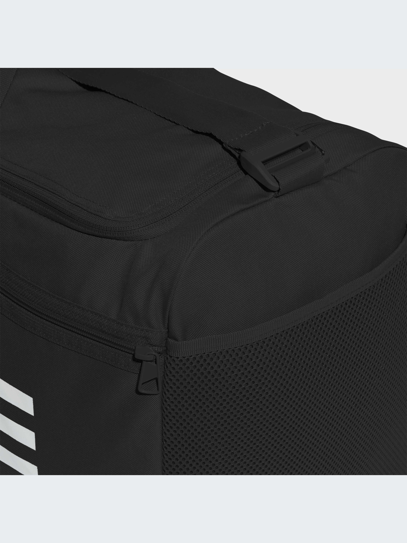 Дорожная сумка Adidas модель HT4747 Дорожная сумка Adidas модель HT4747 Фото