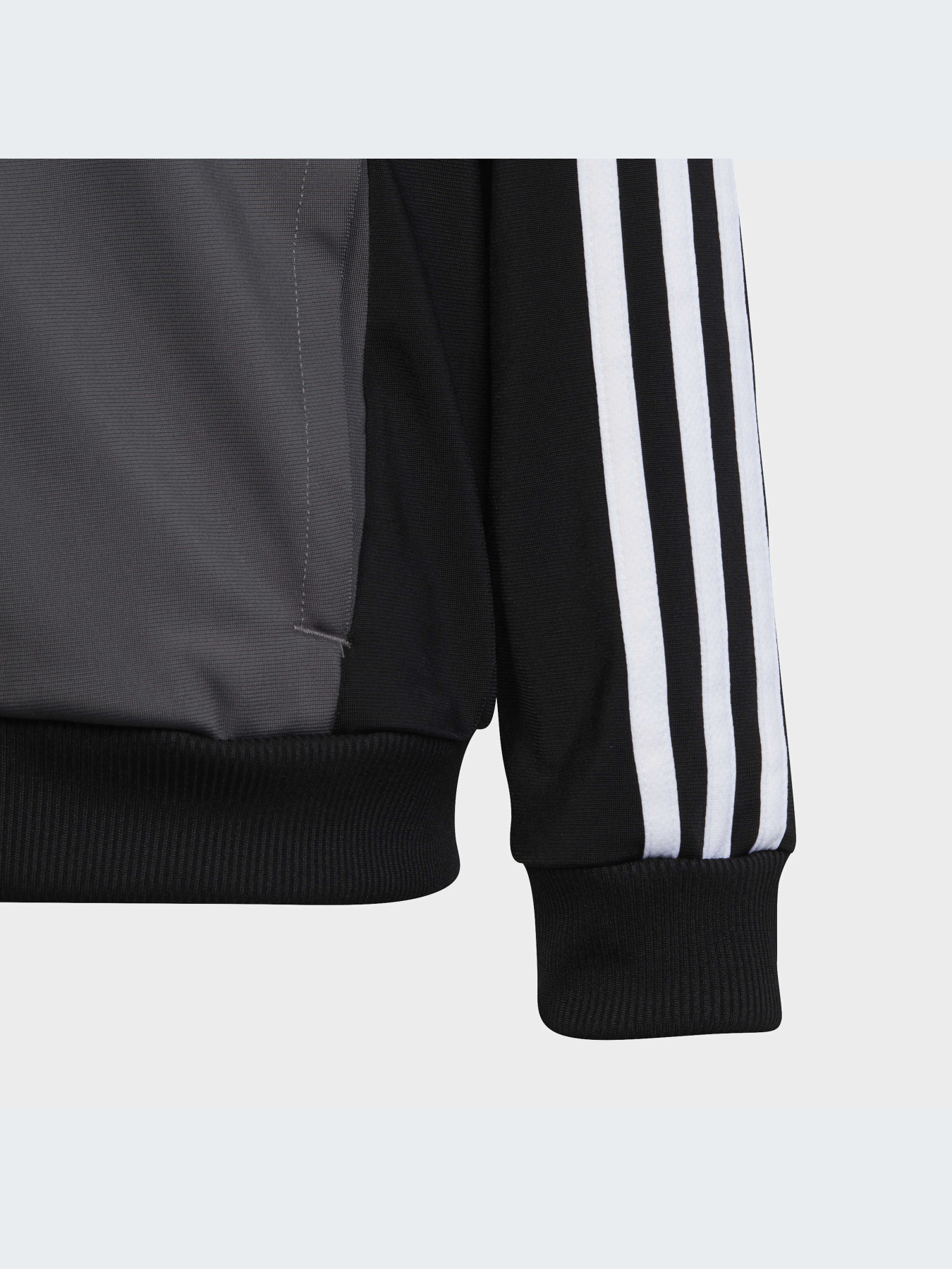 Костюмы Adidas модель HR6406 Костюмы Adidas модель HR6406 Фото