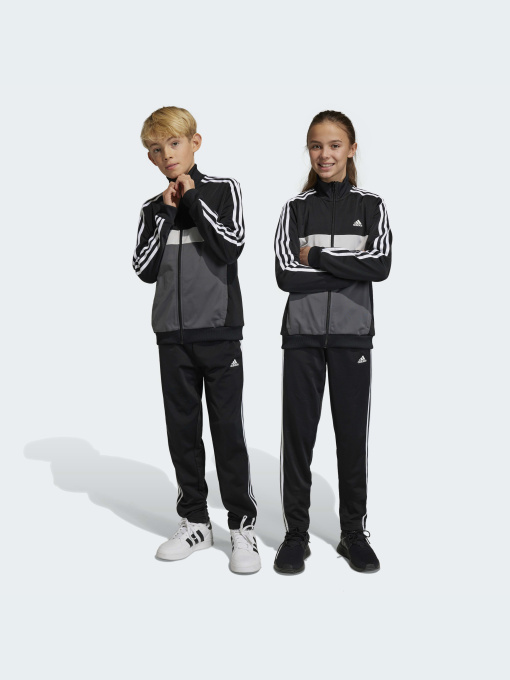 Спортивный костюм Adidas модель HR6406 Фото