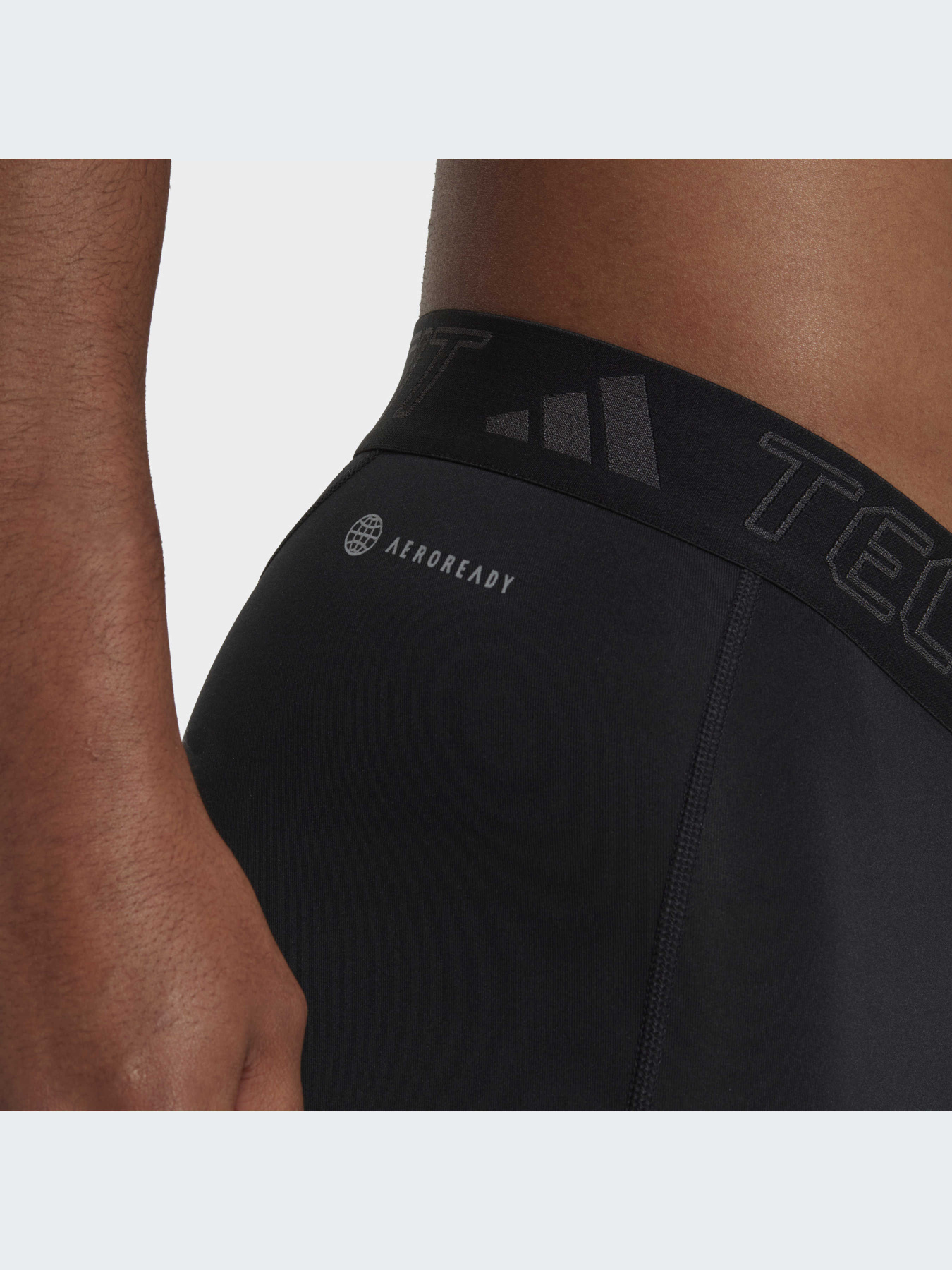 Тайтсы Adidas Clima модель HJ9921 Фото