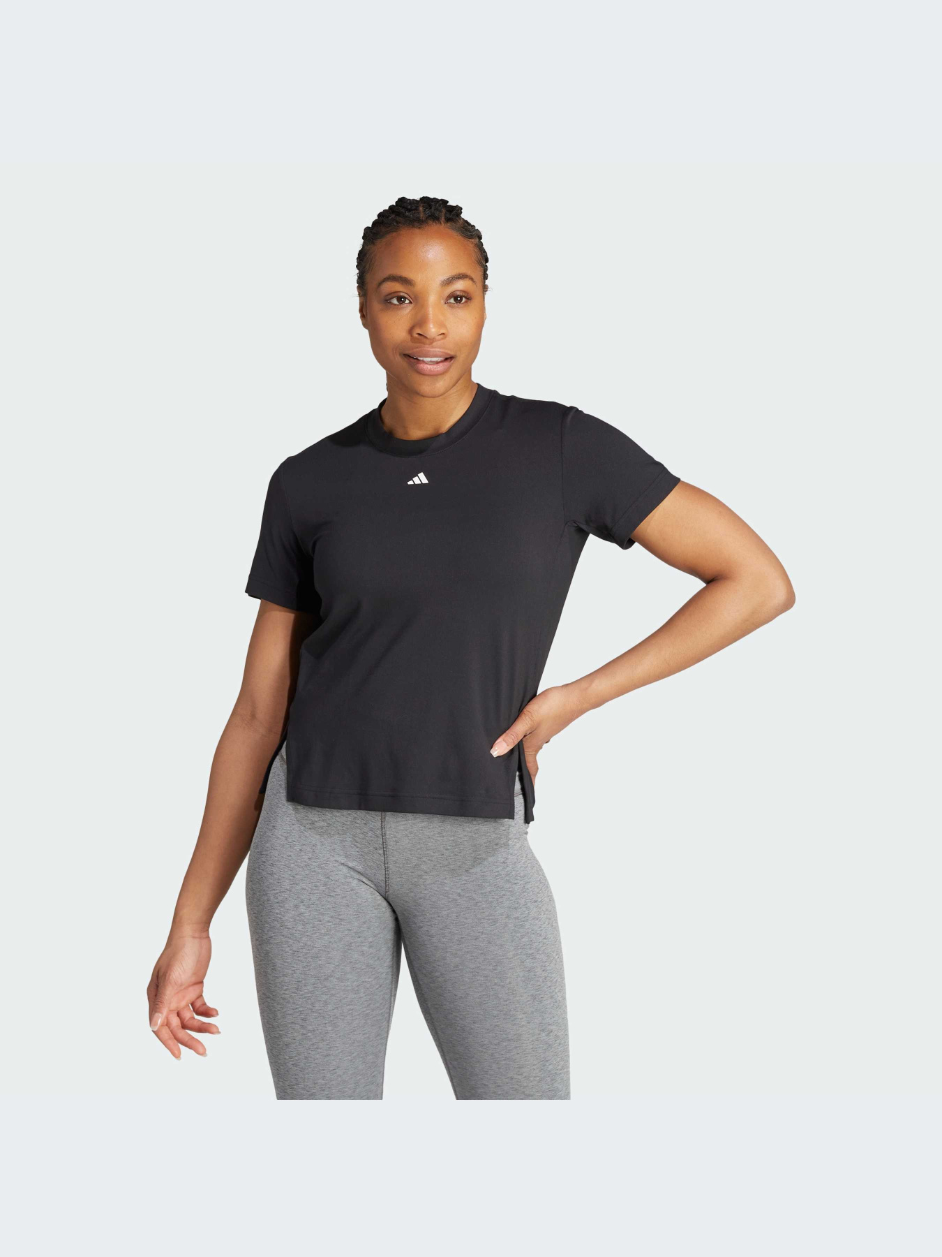 Футболка спортивная Adidas модель IA7748 Фото