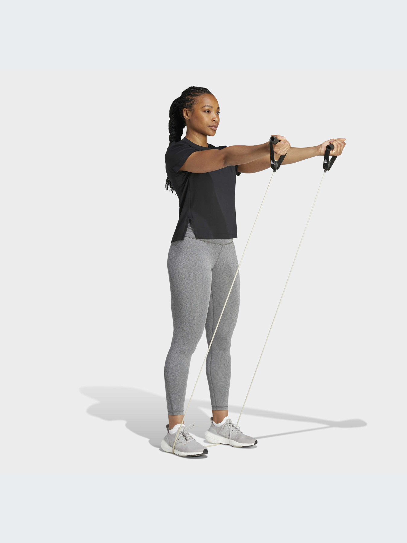 Спортивная футболка Adidas модель IA7748 Фото