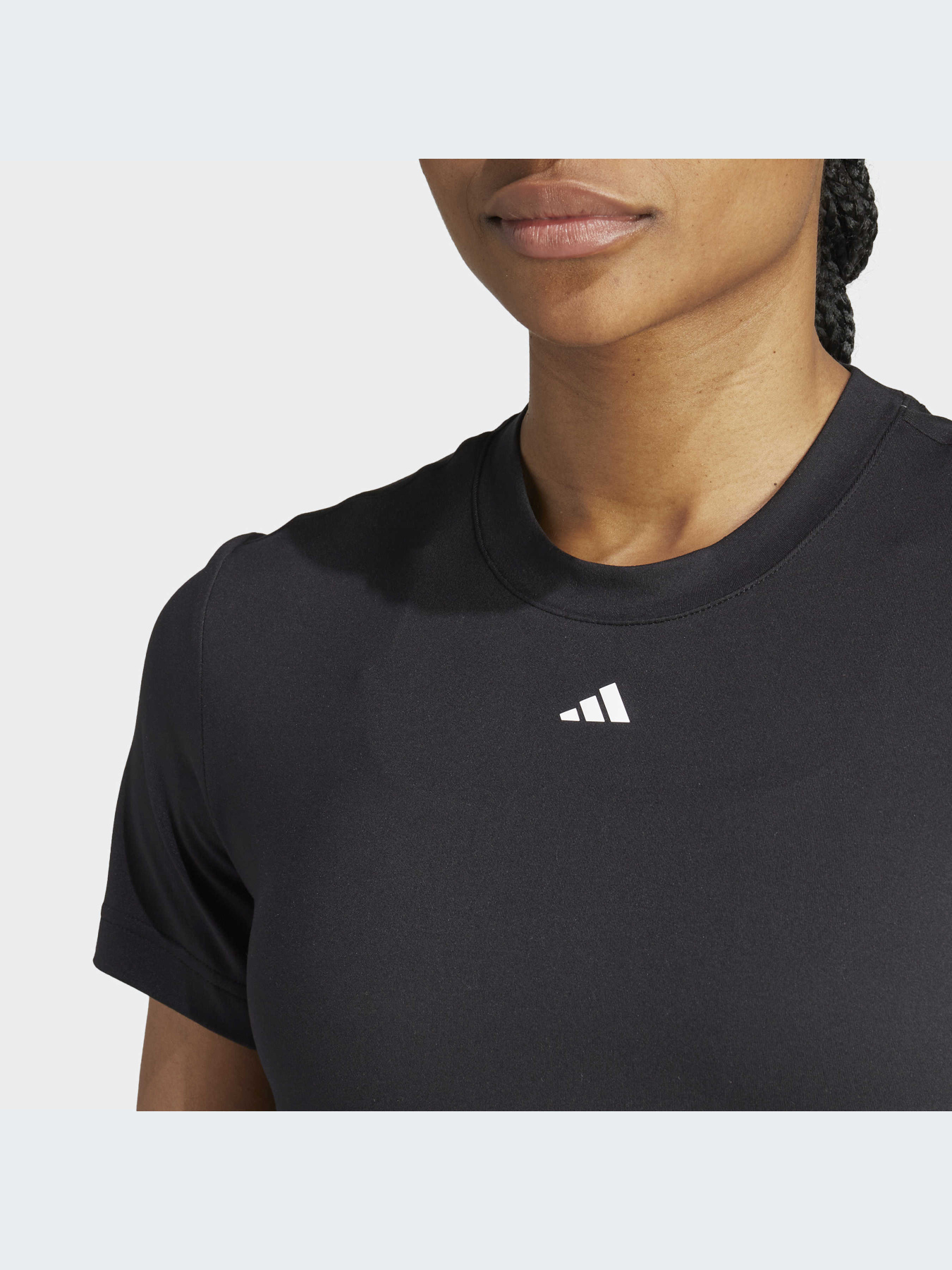 Спортивная футболка Adidas модель IA7748 Фото