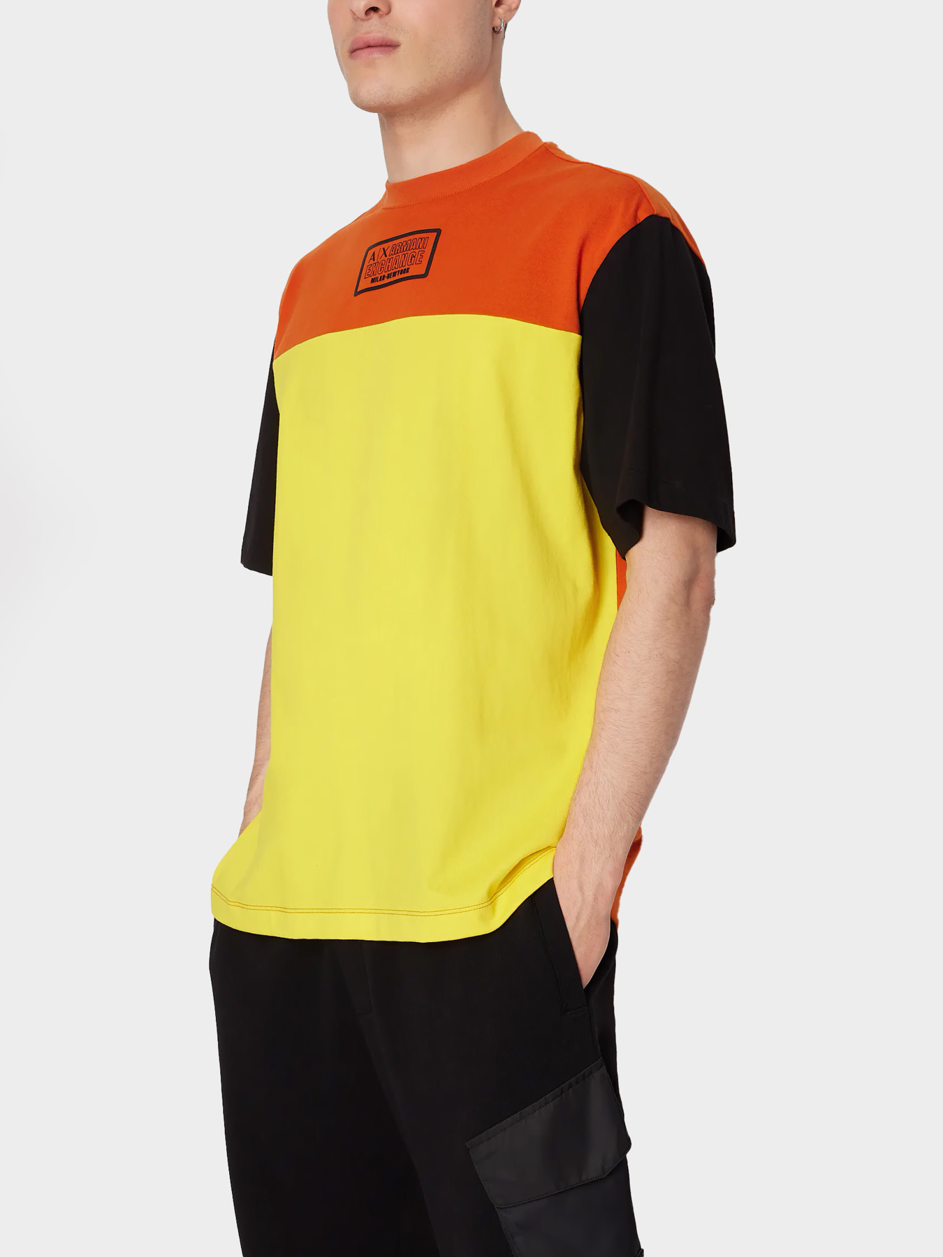 Футболки и поло Armani Exchange модель 6RZMHL-ZJDHZ-6482 Фото