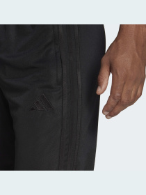 Спортивні штани Adidas Tiro модель HS3530 Спортивні штани Adidas Tiro модель HS3530 Фото