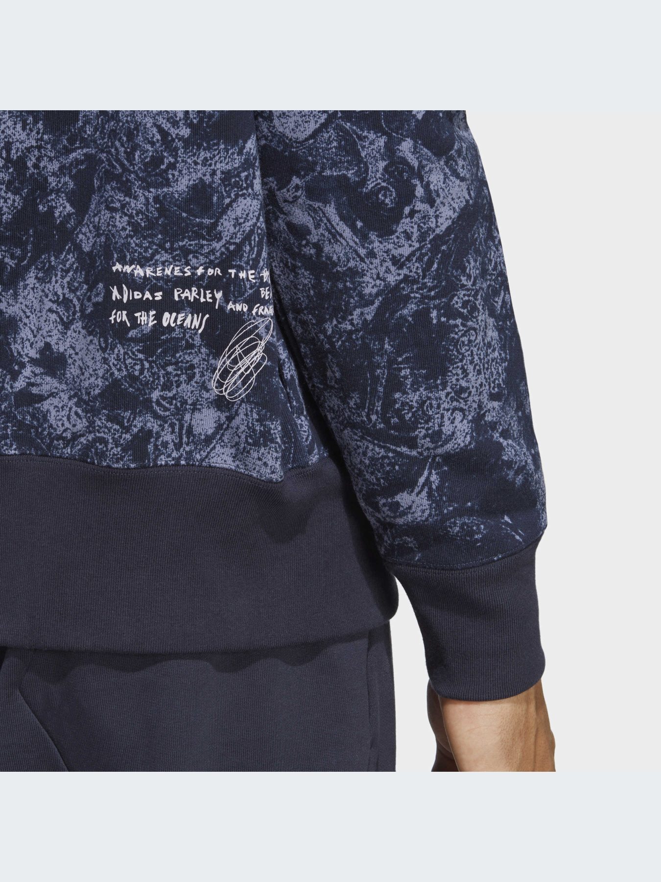 Спортивная кофта Adidas Parley модель HR6994 Фото