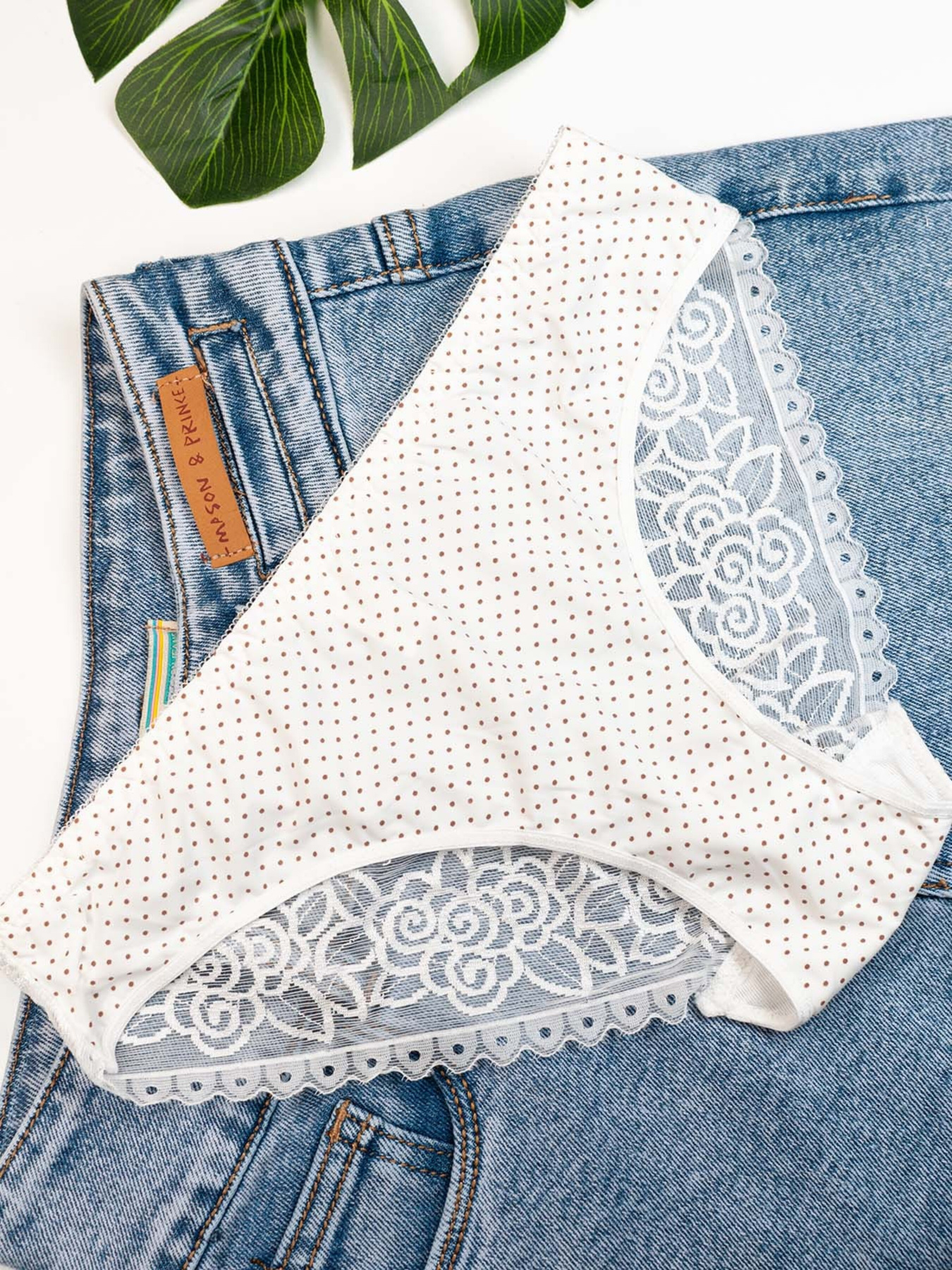 Труси ISSA Plus модель BL2-828_milky Фото