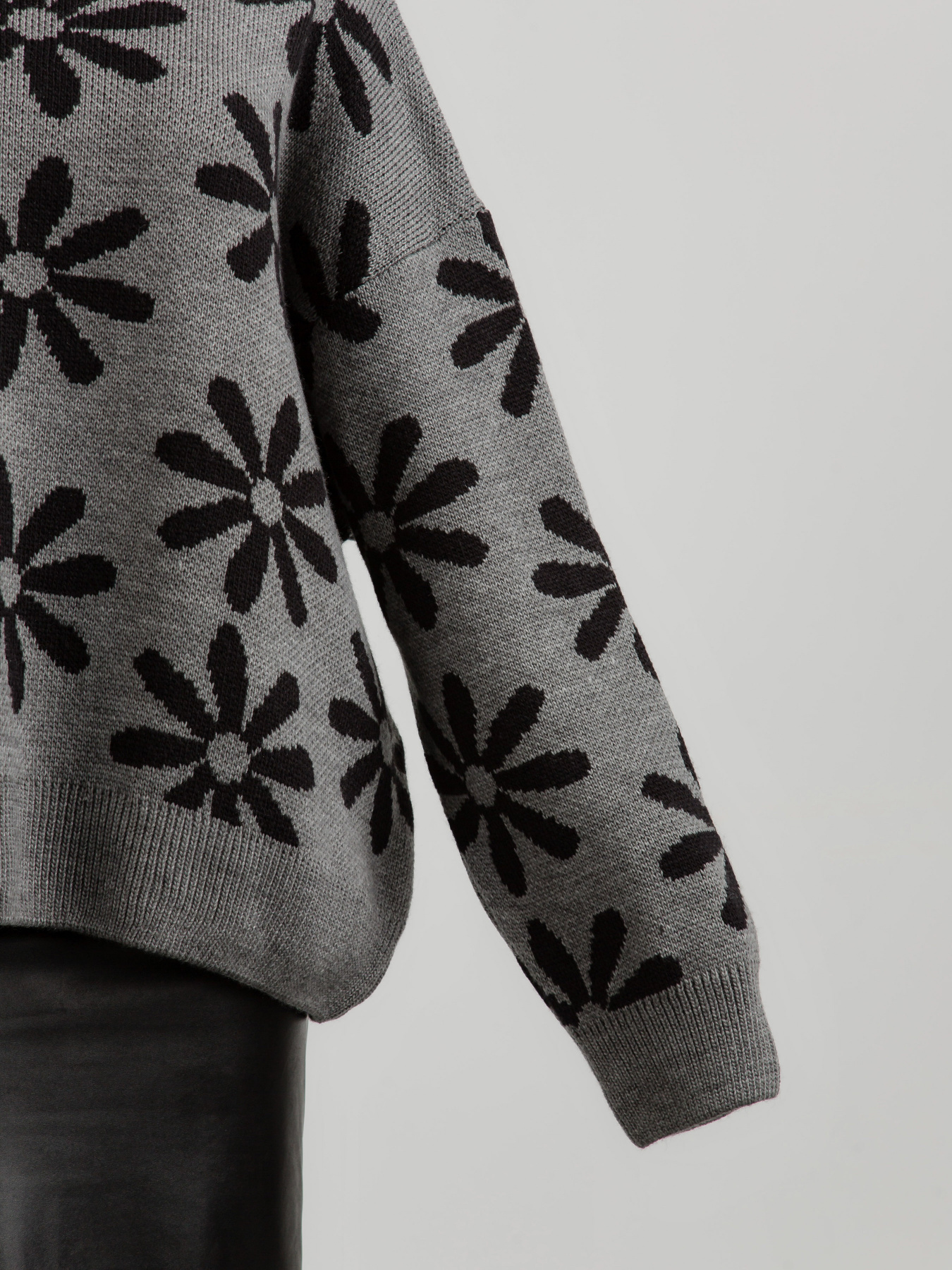 Светр Romashka Алавус модель 399008103081 Светр Romashka Алавус модель 399008103081 Фото