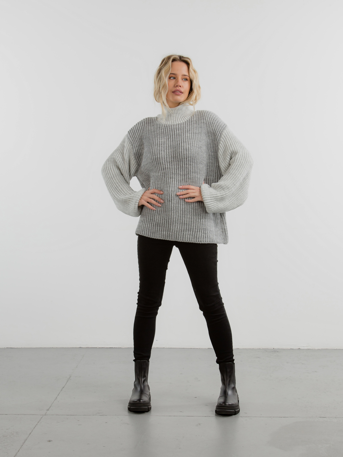 Свитер Romashka Плуа модель 208018503081 Фото