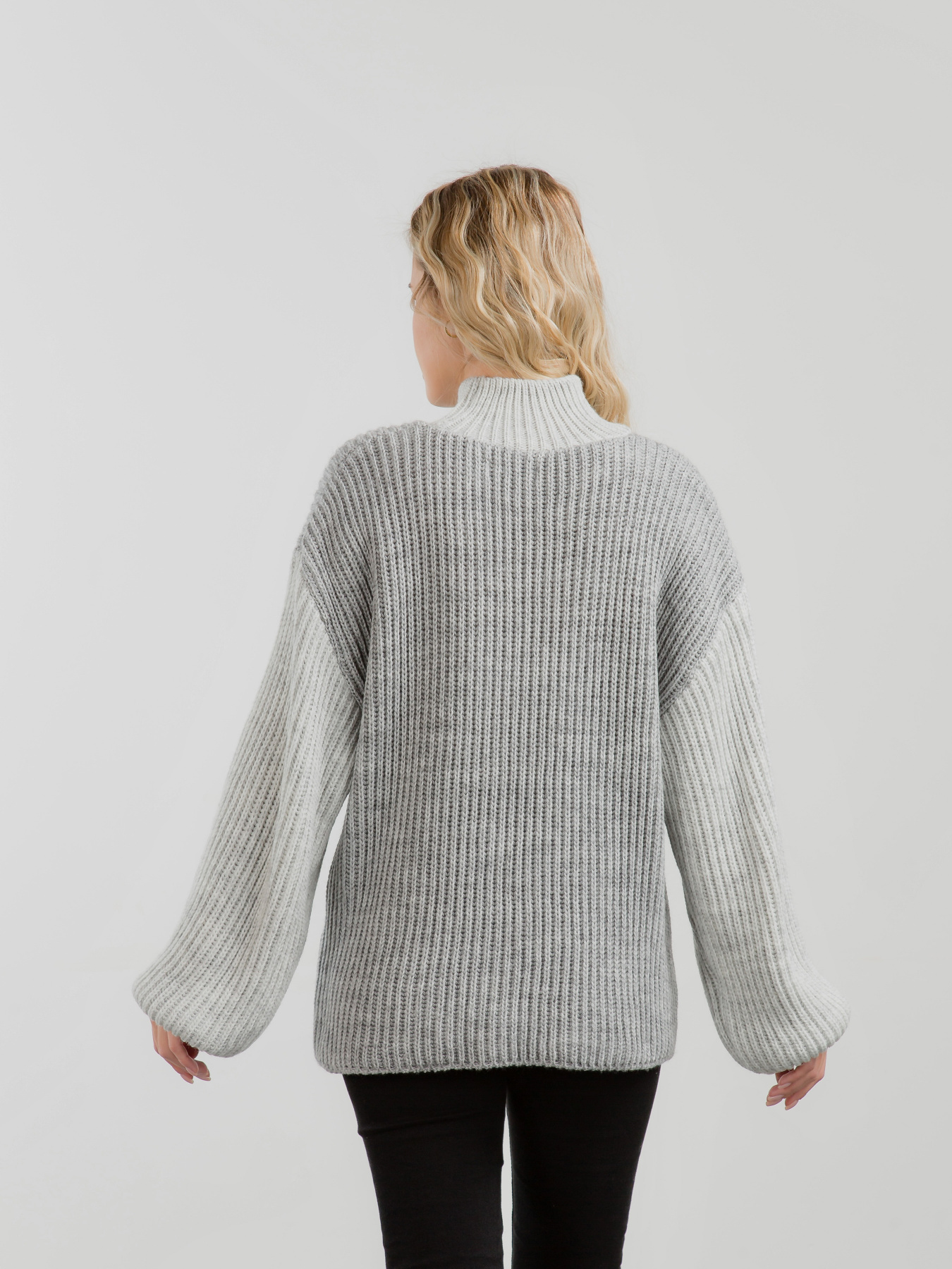 Свитер Romashka Плуа модель 208018503081 Фото