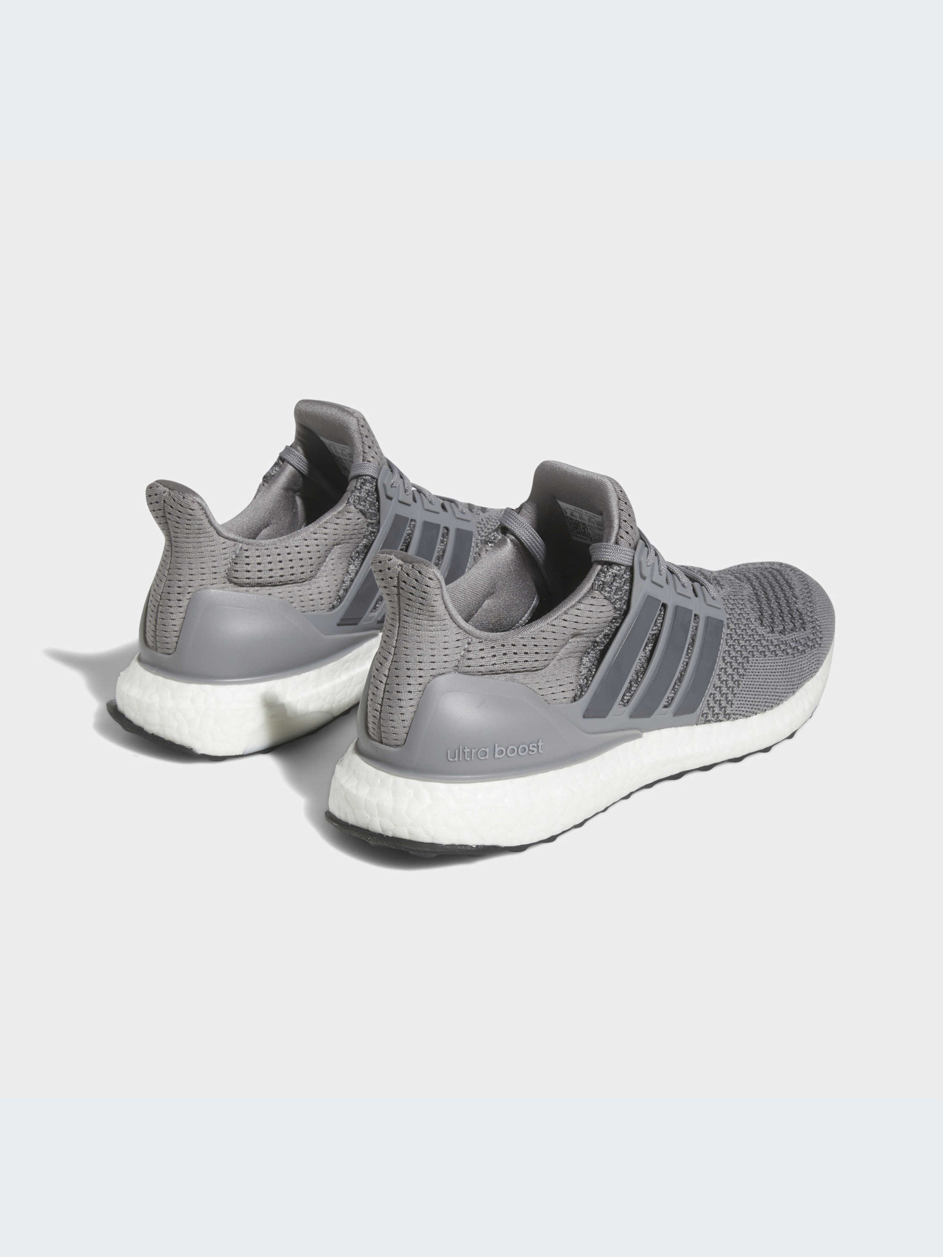 Кросівки для бігу Adidas Ultraboost модель HQ4200 Кросівки для бігу Adidas Ultraboost модель HQ4200 Фото