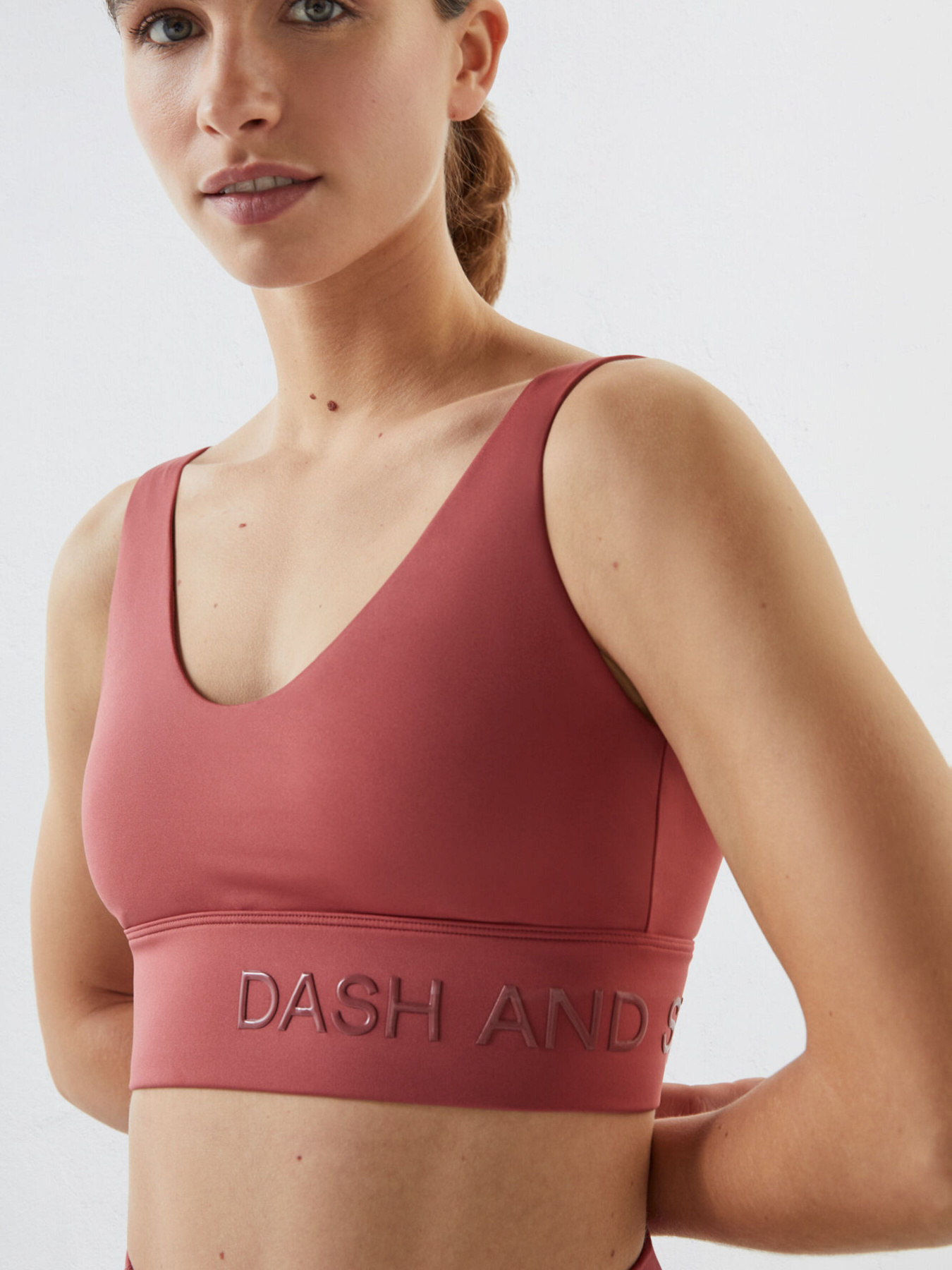 Спортивний топ Dash and Stars модель 9485776 Фото