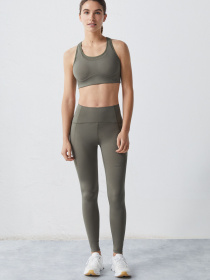 Спортивний топ Dash and Stars модель 9485778 Фото