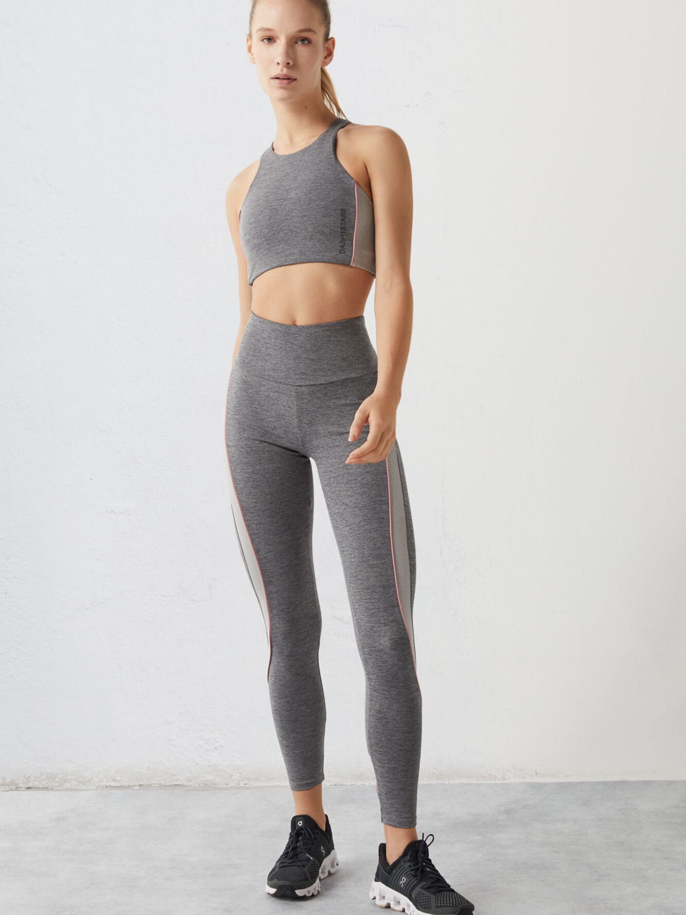 Топ спортивный Dash and Stars модель 9485780 Фото