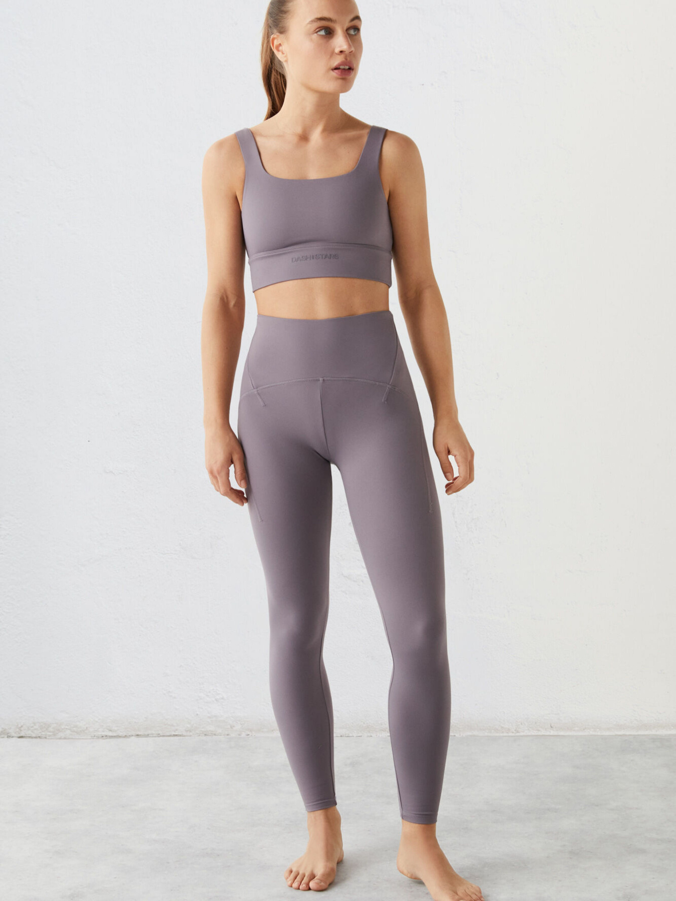 Топ спортивный Dash and Stars модель 9485785 Фото